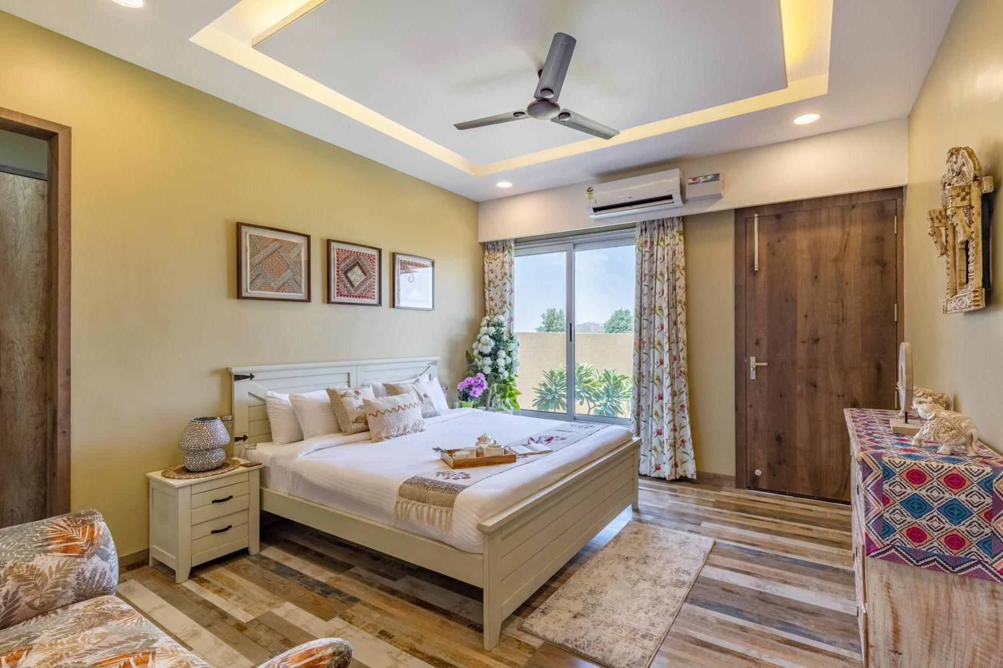 Elivaas 2 Bhk Pet Friendly With Pvt Pool - Heaven In Hill *
