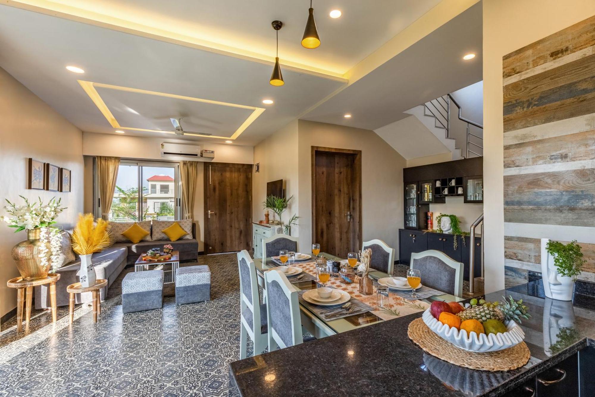 Villa Elivaas 2 Bhk Pet Friendly With Pvt Pool - Heaven In Hill Udaipur