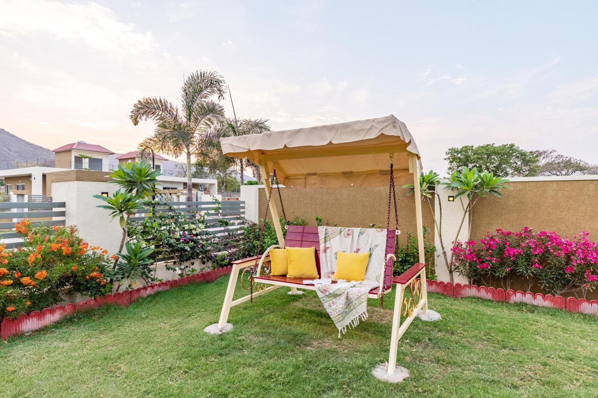 Elivaas 2 Bhk Pet Friendly With Pvt Pool - Heaven In Hill