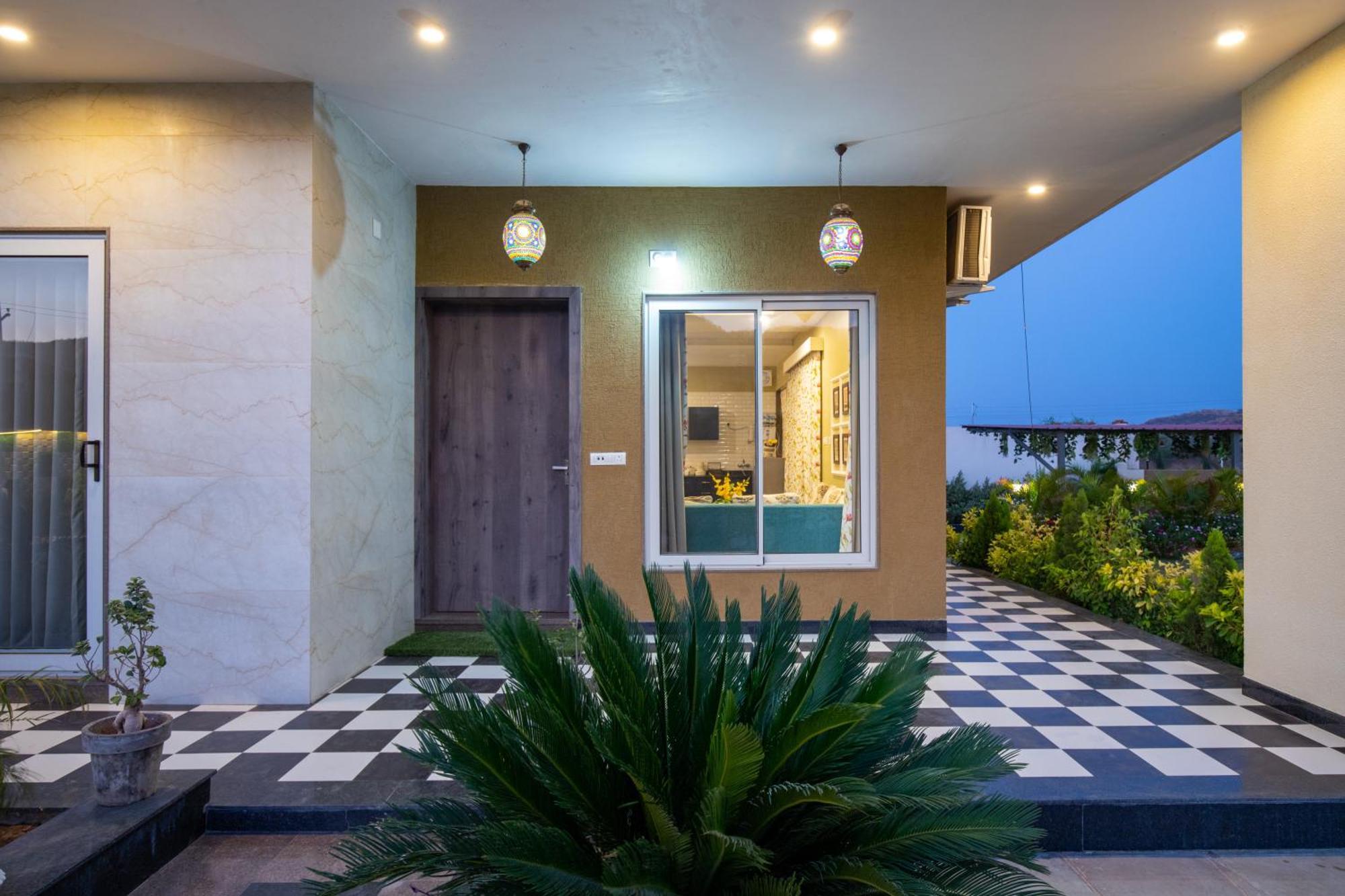 Elivaas 2 Bhk Pet Friendly With Pvt Pool - Heaven In Hill Villa Udaipur