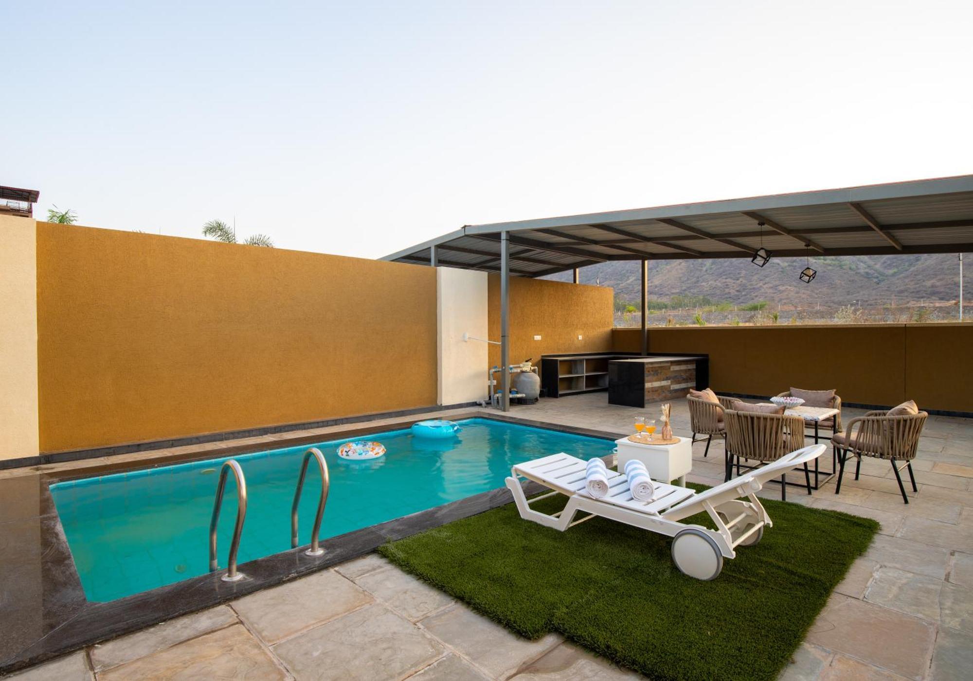 Villa Elivaas 2 Bhk Pet Friendly With Pvt Pool - Heaven In Hill