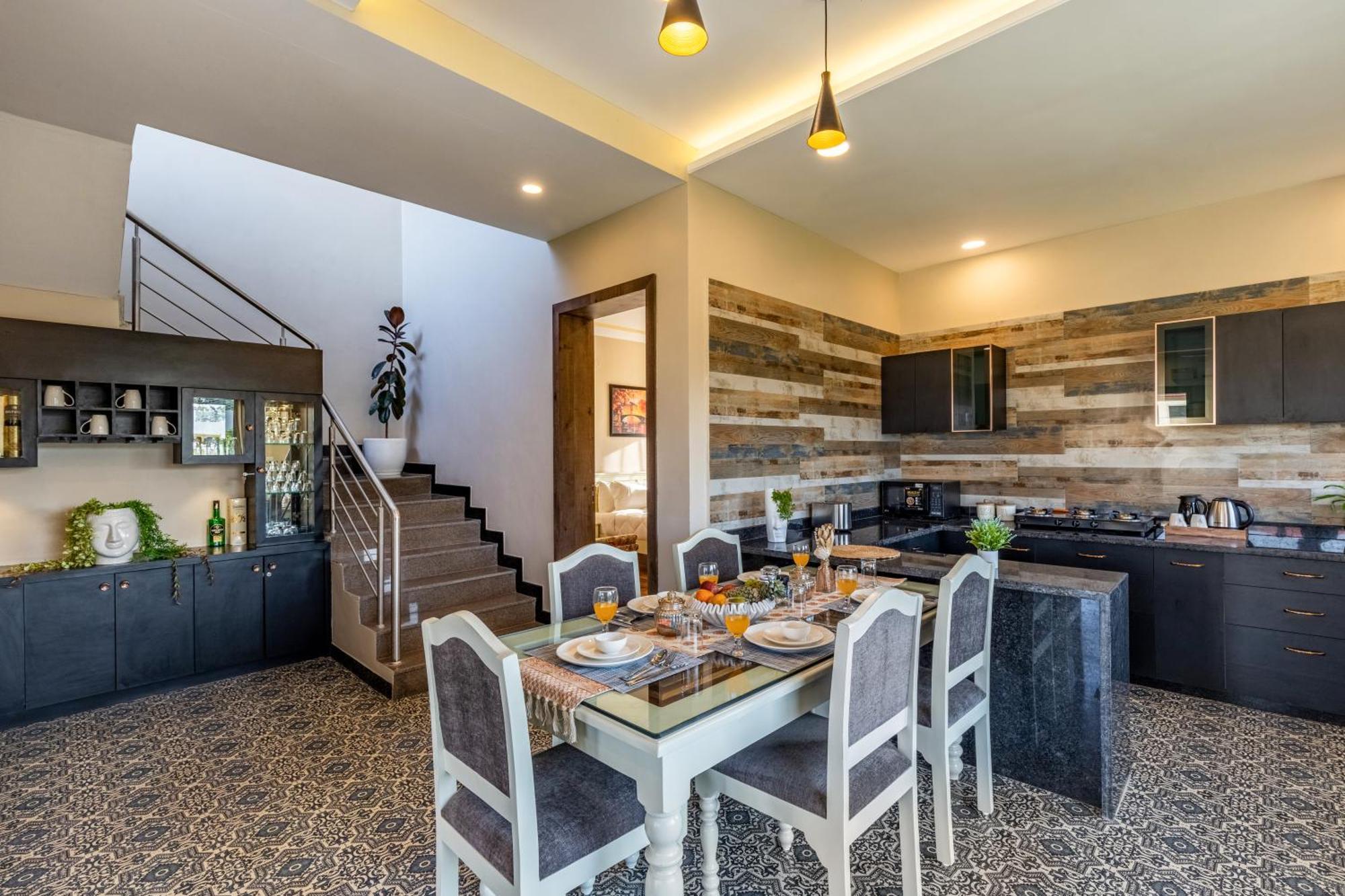 Elivaas 2 Bhk Pet Friendly With Pvt Pool - Heaven In Hill