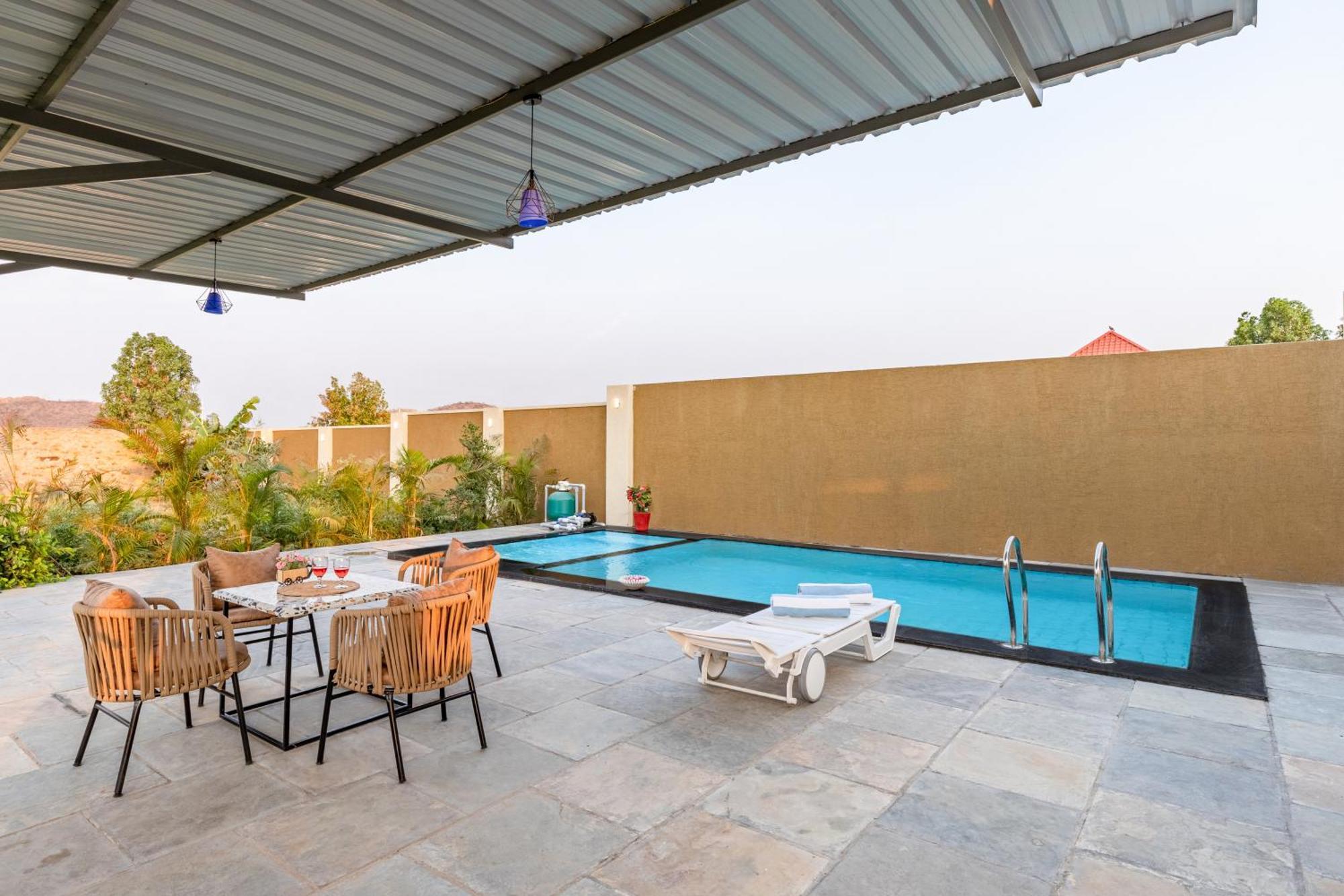 Elivaas 2 Bhk Pet Friendly With Pvt Pool - Heaven In Hill * Udaipur