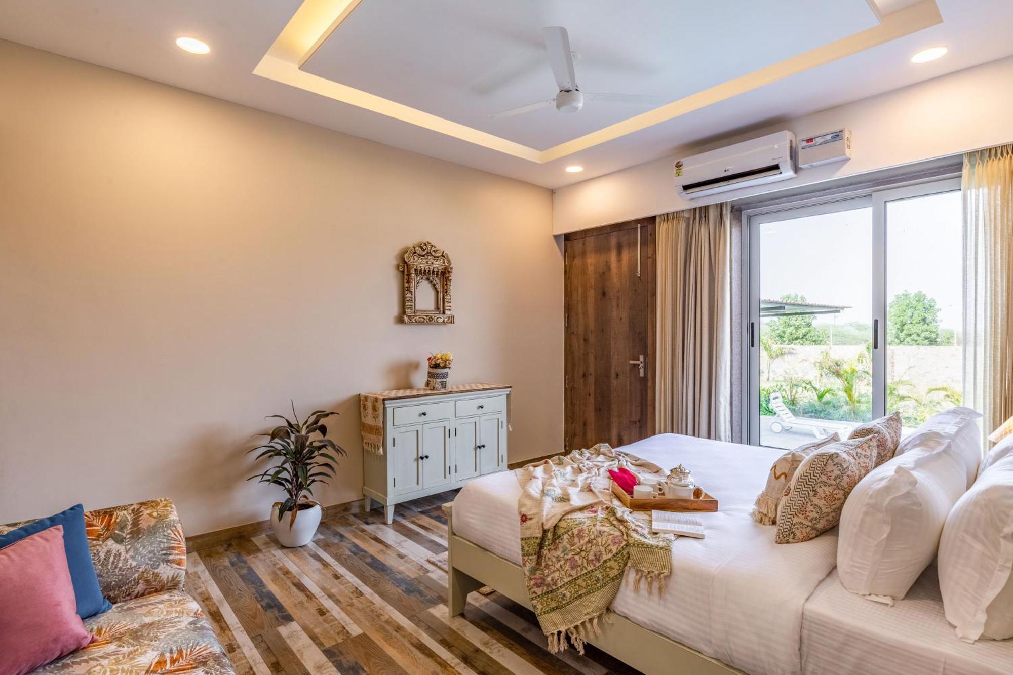 Villa Elivaas 2 Bhk Pet Friendly With Pvt Pool - Heaven In Hill *