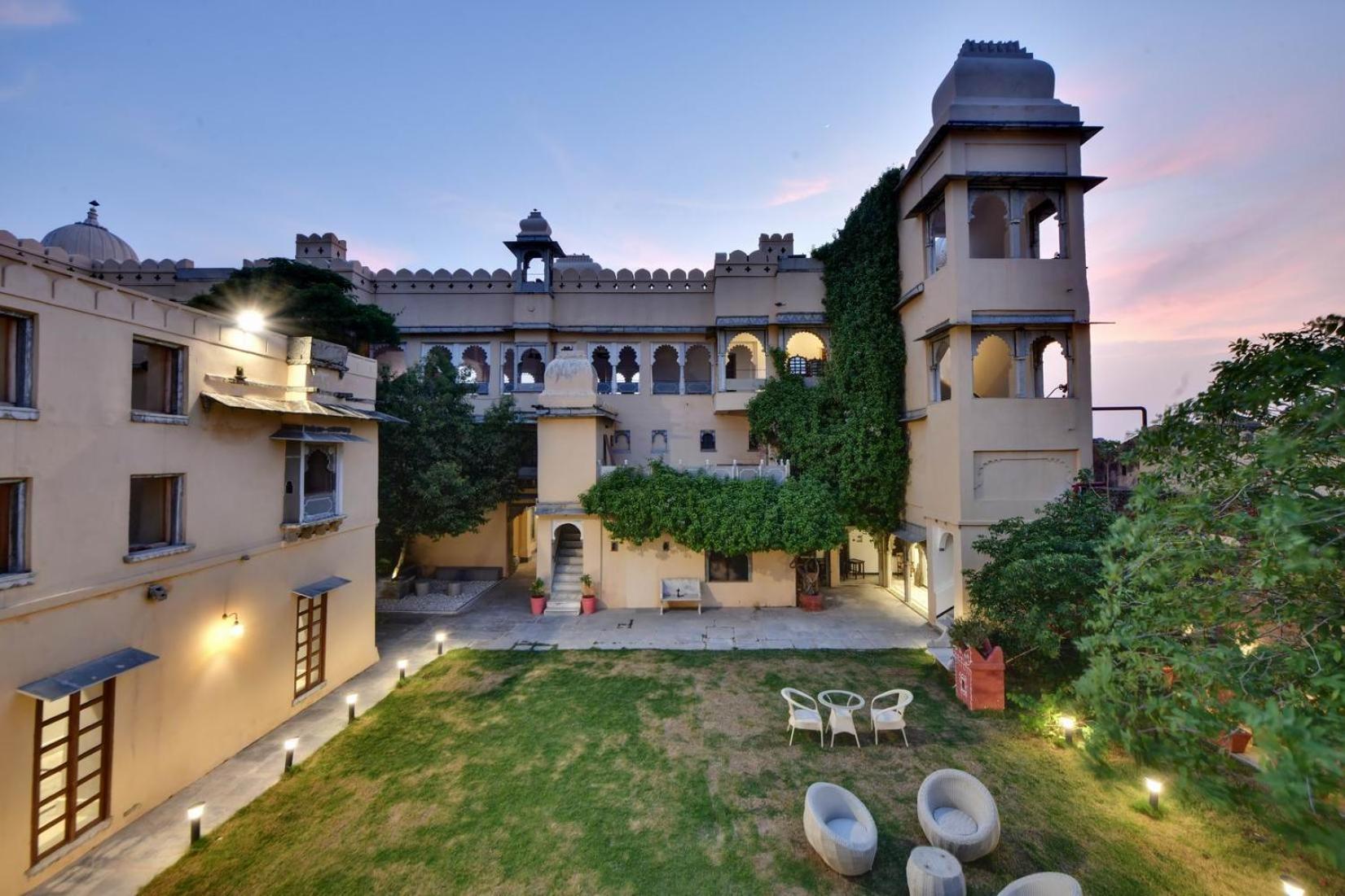 Resort The Fern Bambora Fort, Bambora,