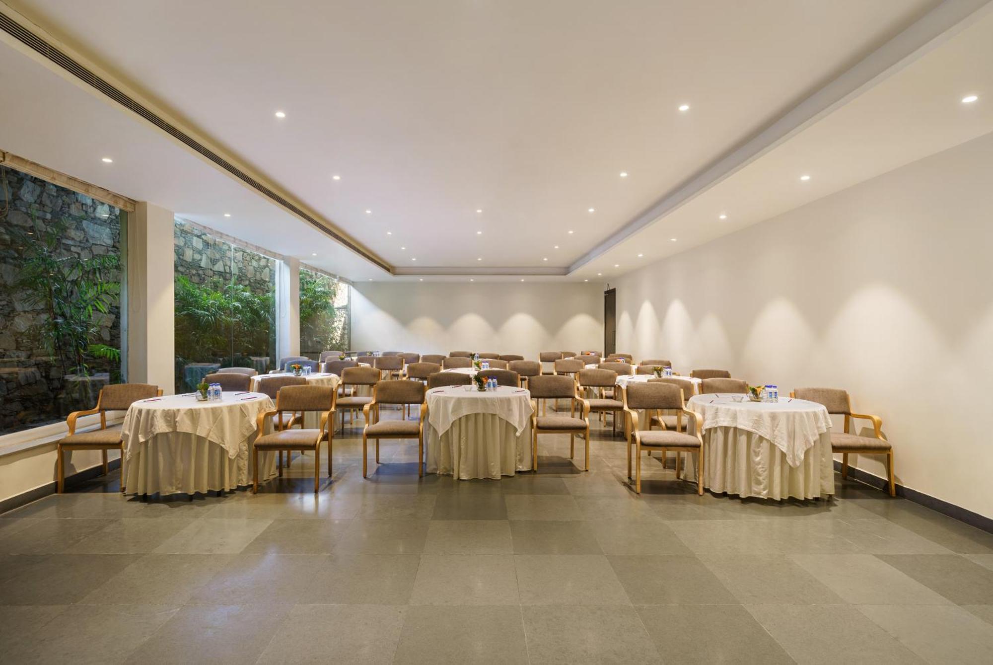 Tatsaraasa & Spa, Resort
