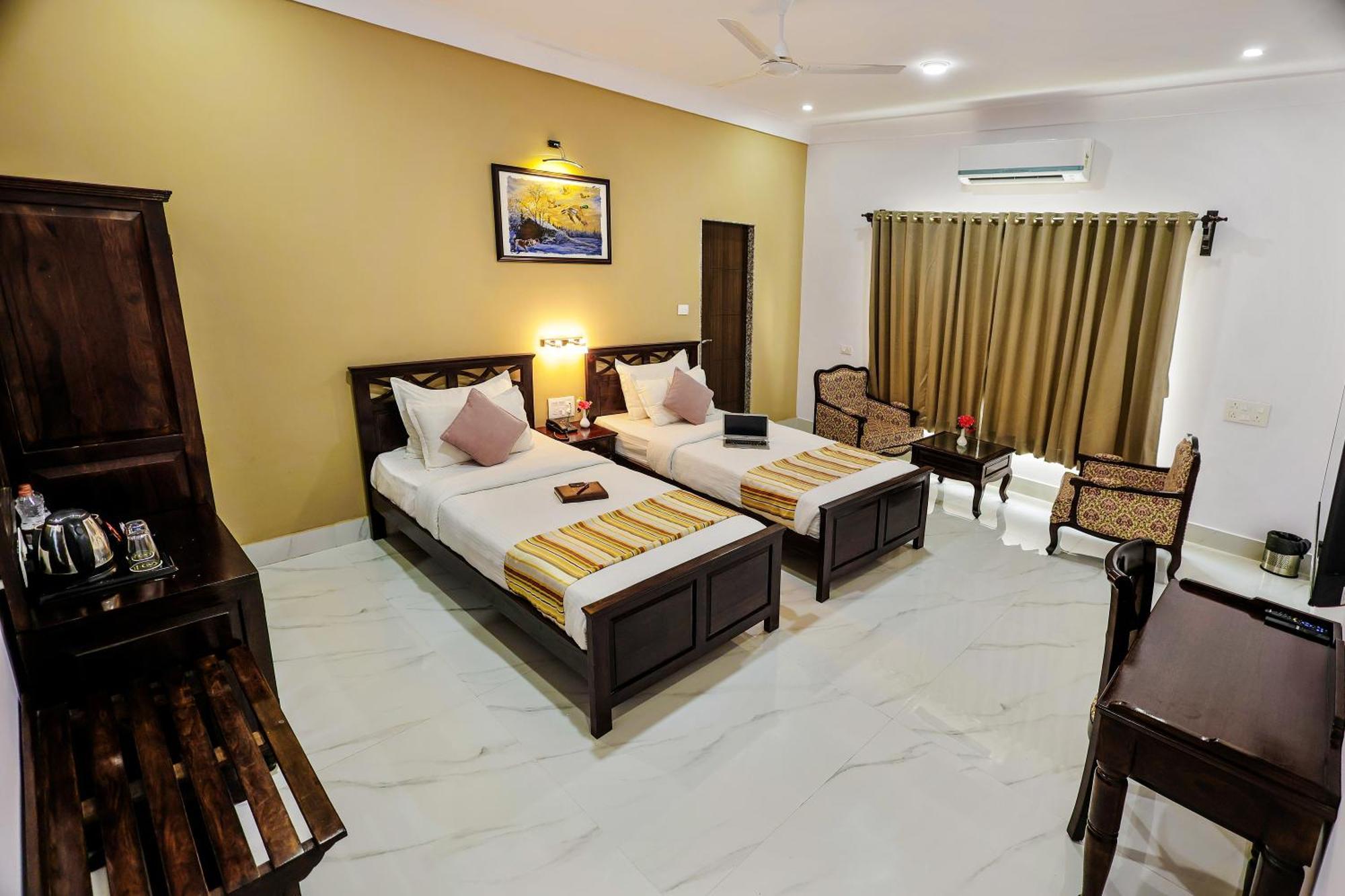 Revaas View Boutique Hotel