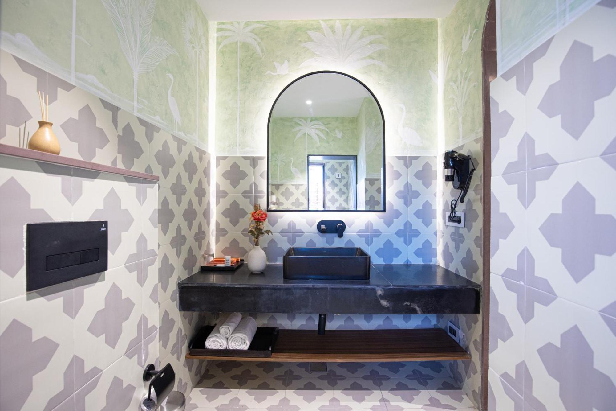 Hotel Casa Blanca Lakecity 4*