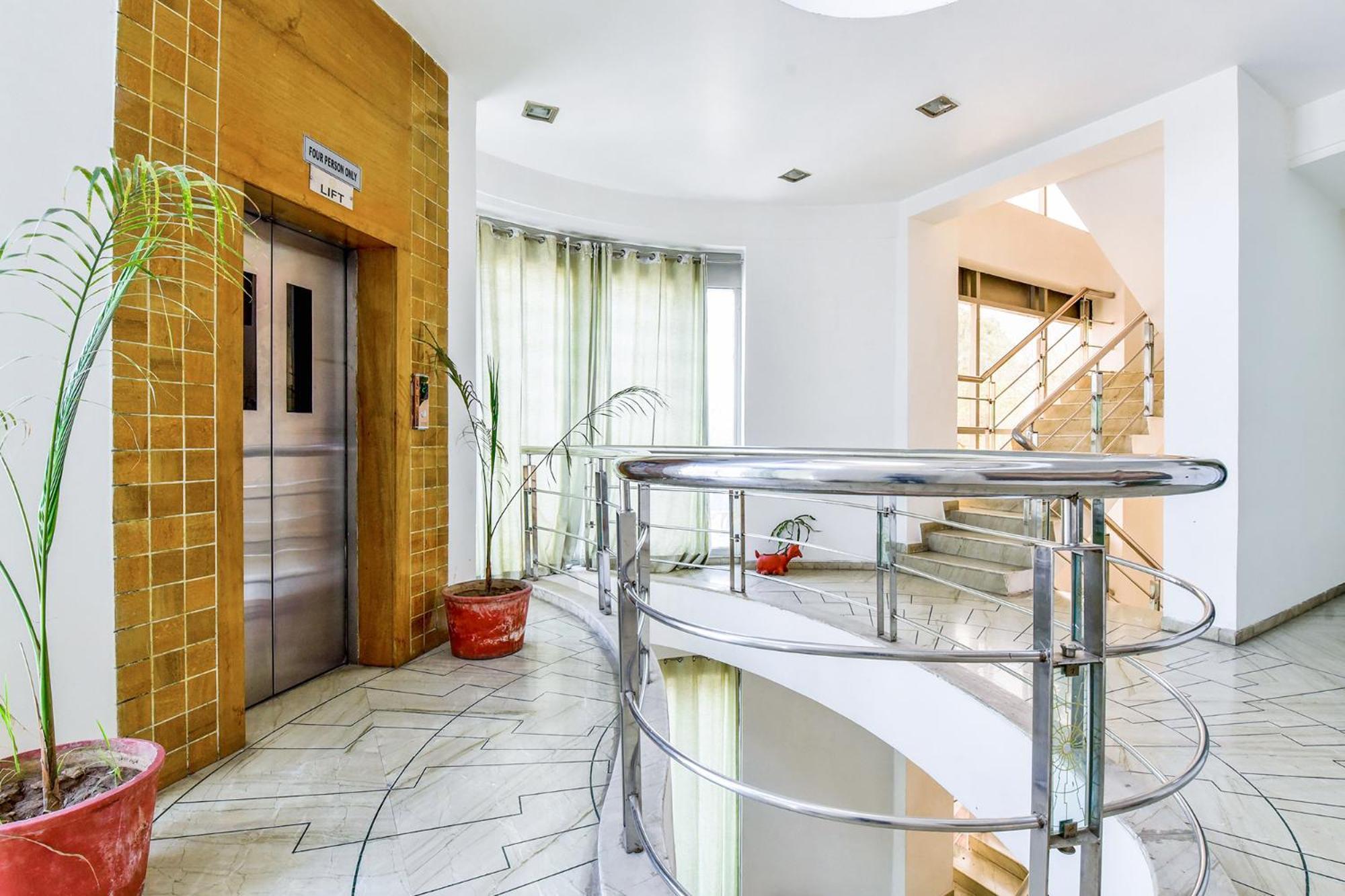 Fabhotel Hadi Rani Hotel