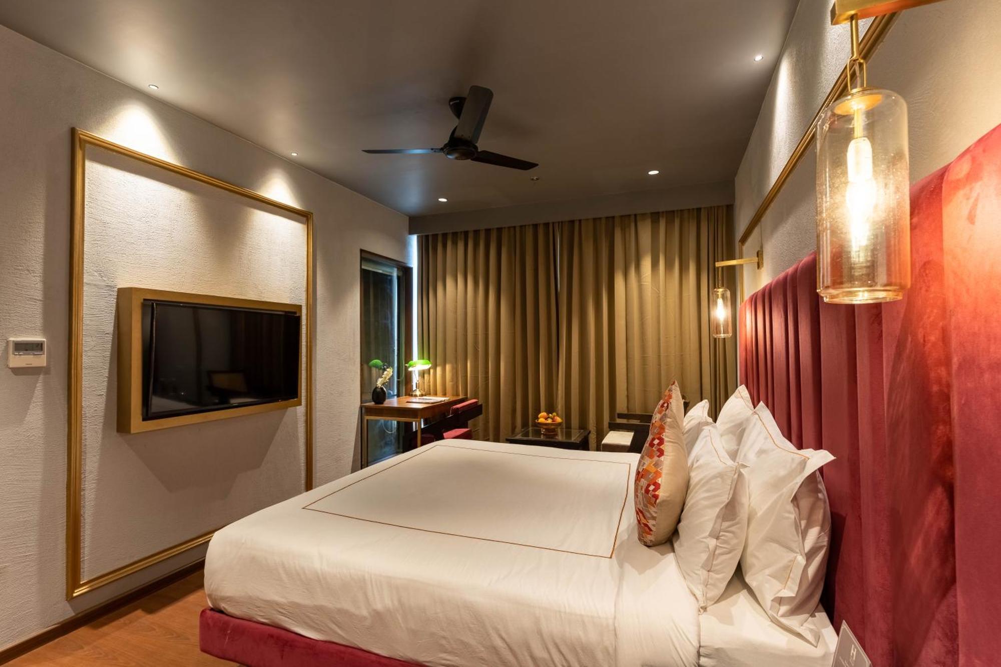 Historia Royal Hotel