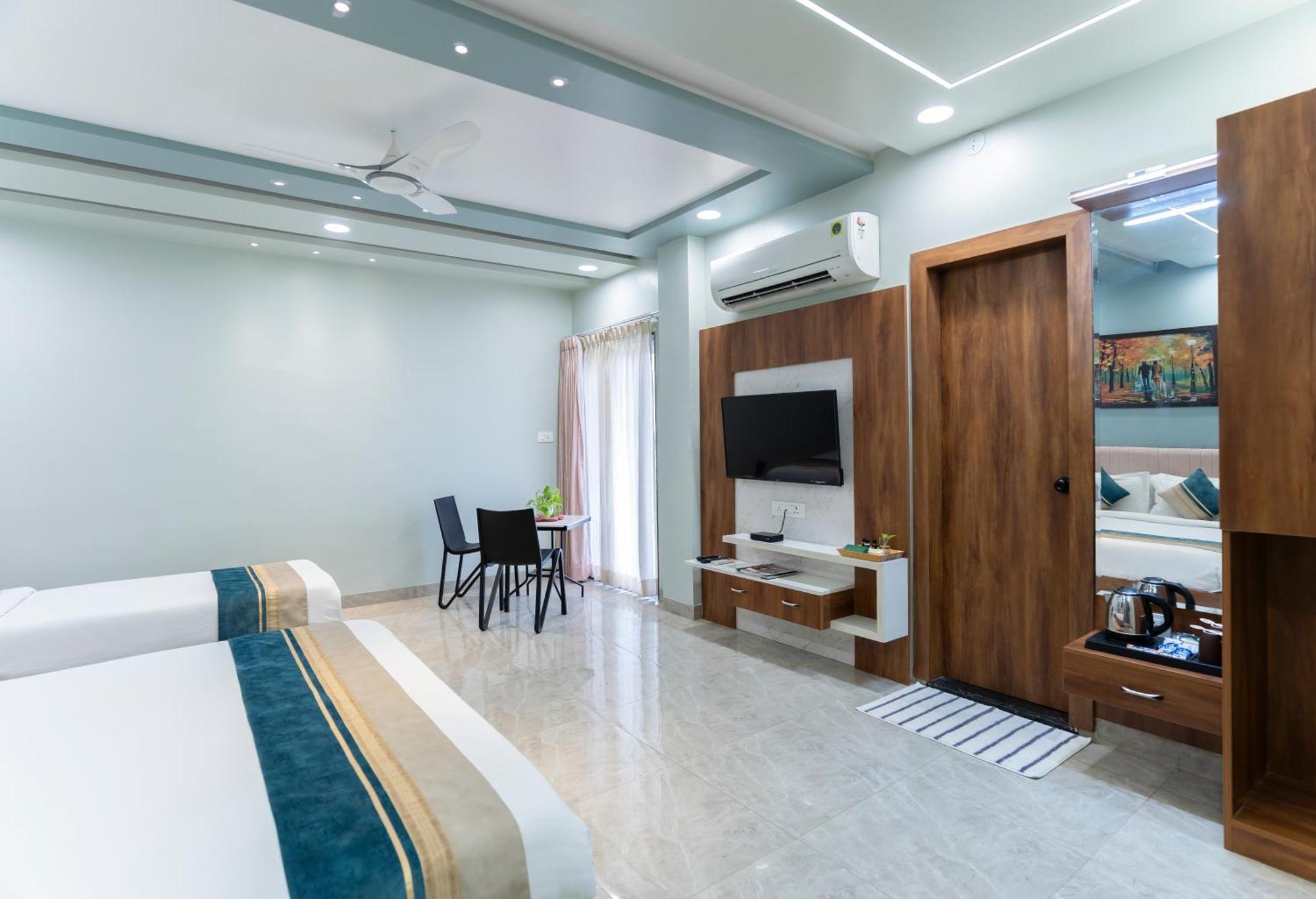 D Fortune Park Hotel 3*