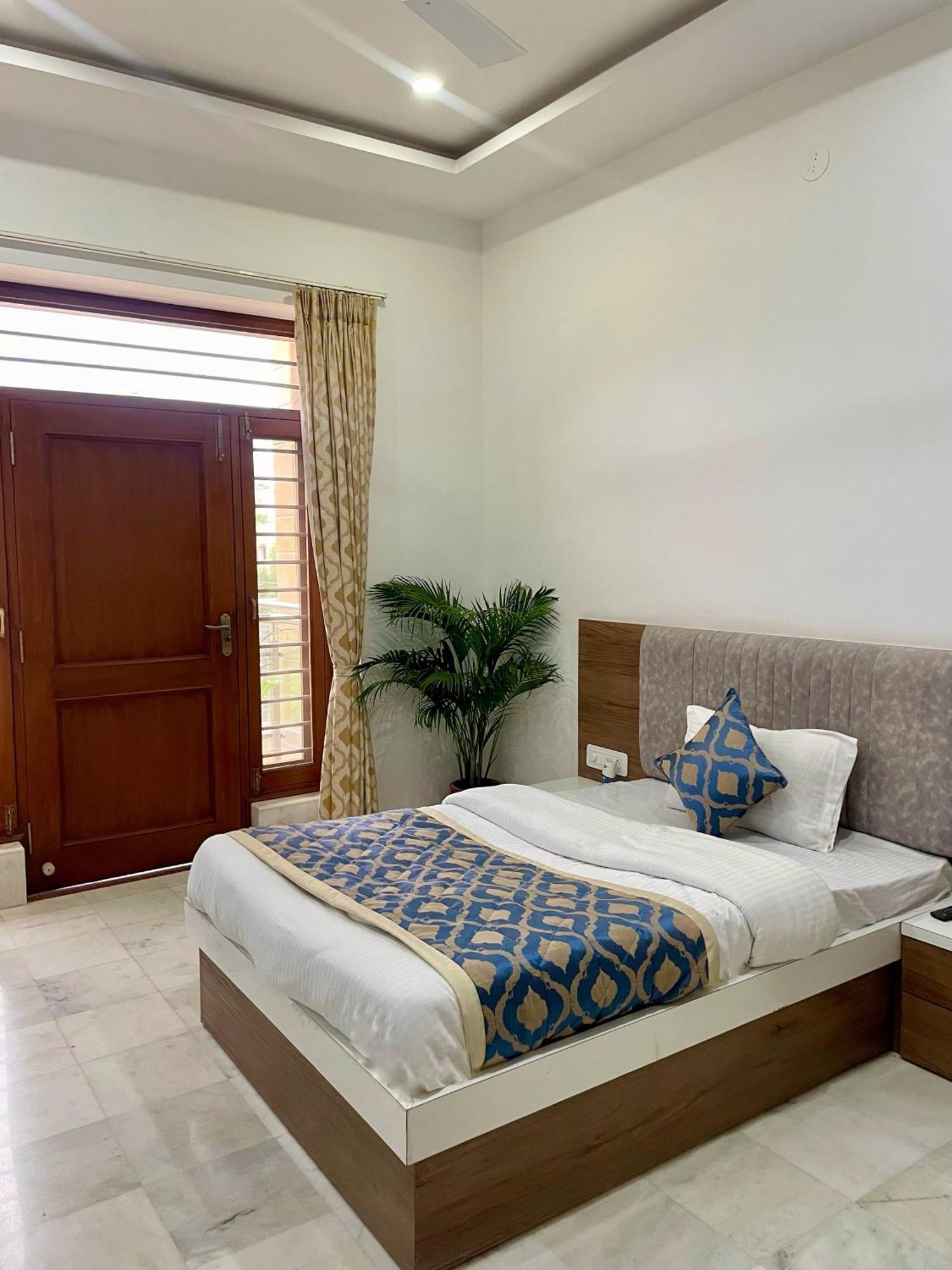 Karni Nivvas - Luxury Redefined Villa