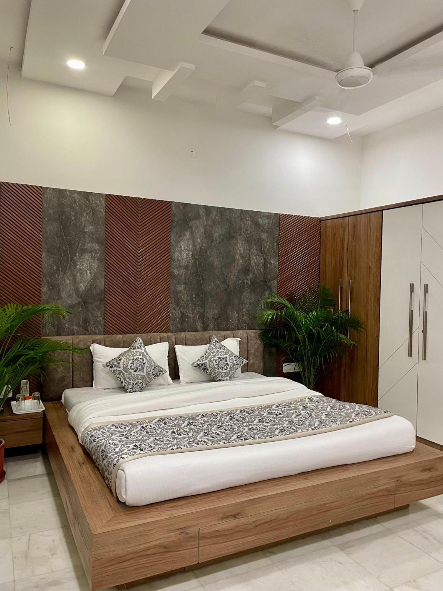 Karni Nivvas - Luxury Redefined * Udaipur