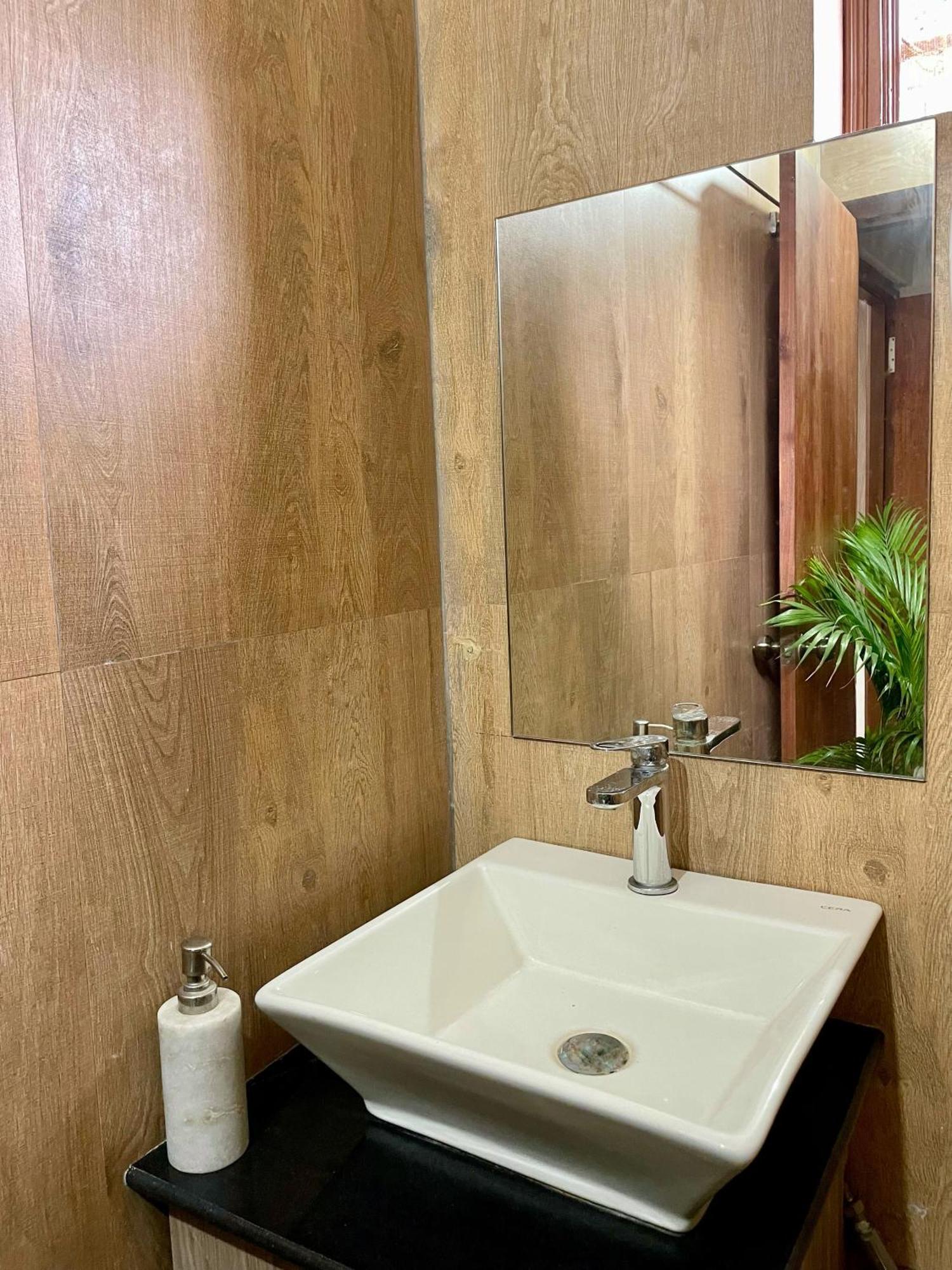 Karni Nivvas - Luxury Redefined Villa *