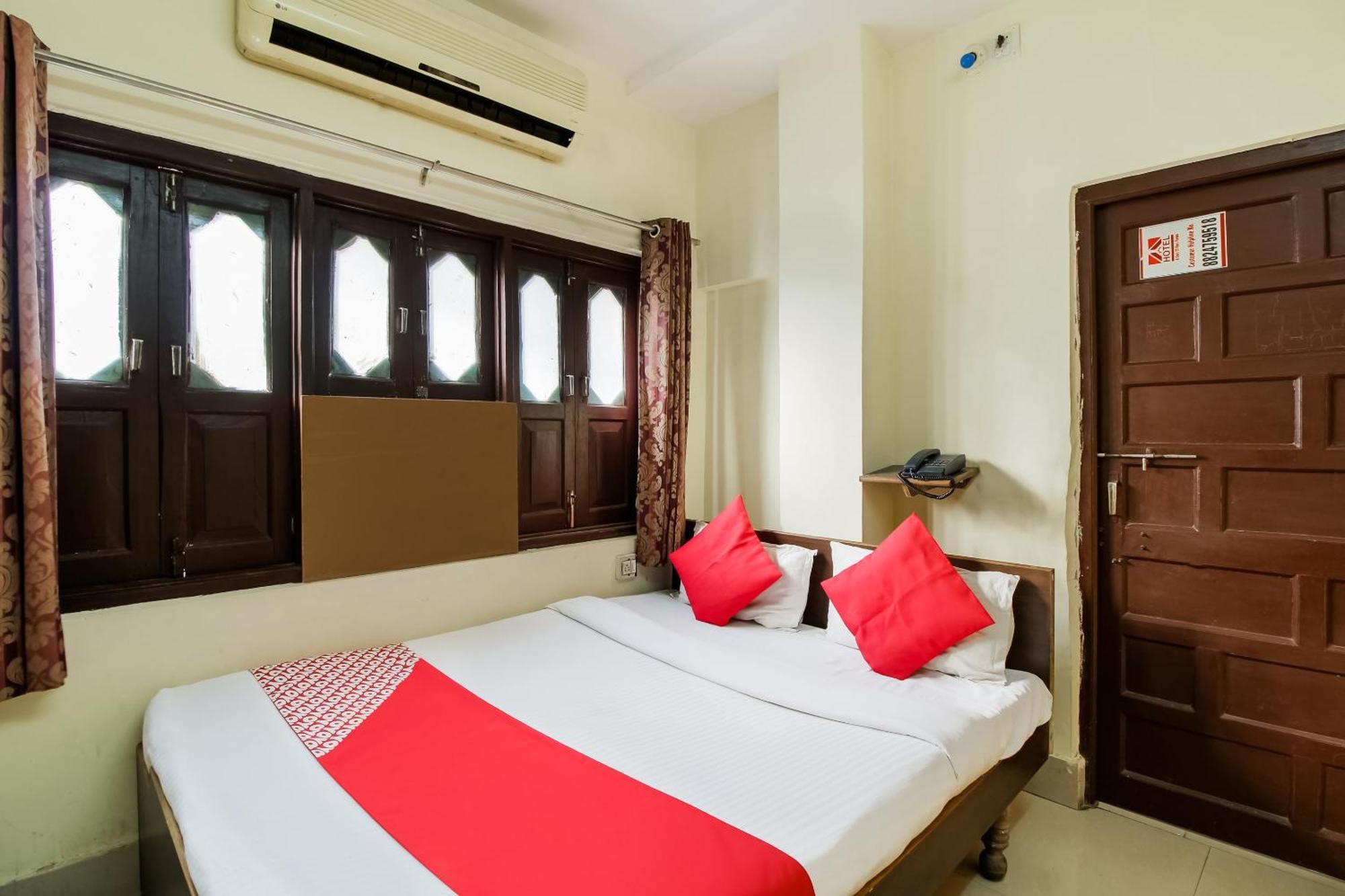 O Anupam Hotel 2*