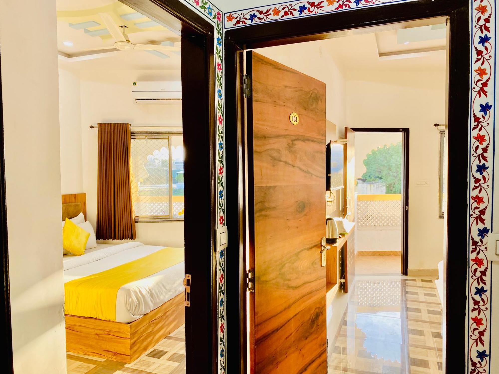 Vallabh A Facing Balcony Udaipur