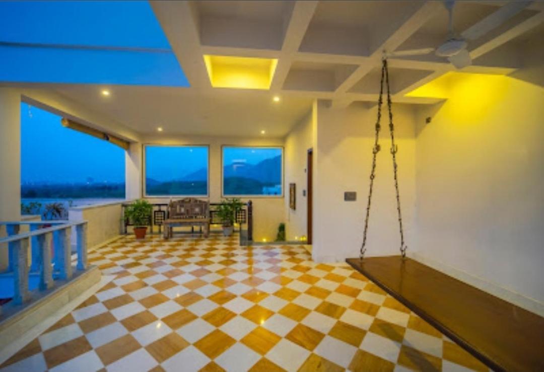 Amar Villa *