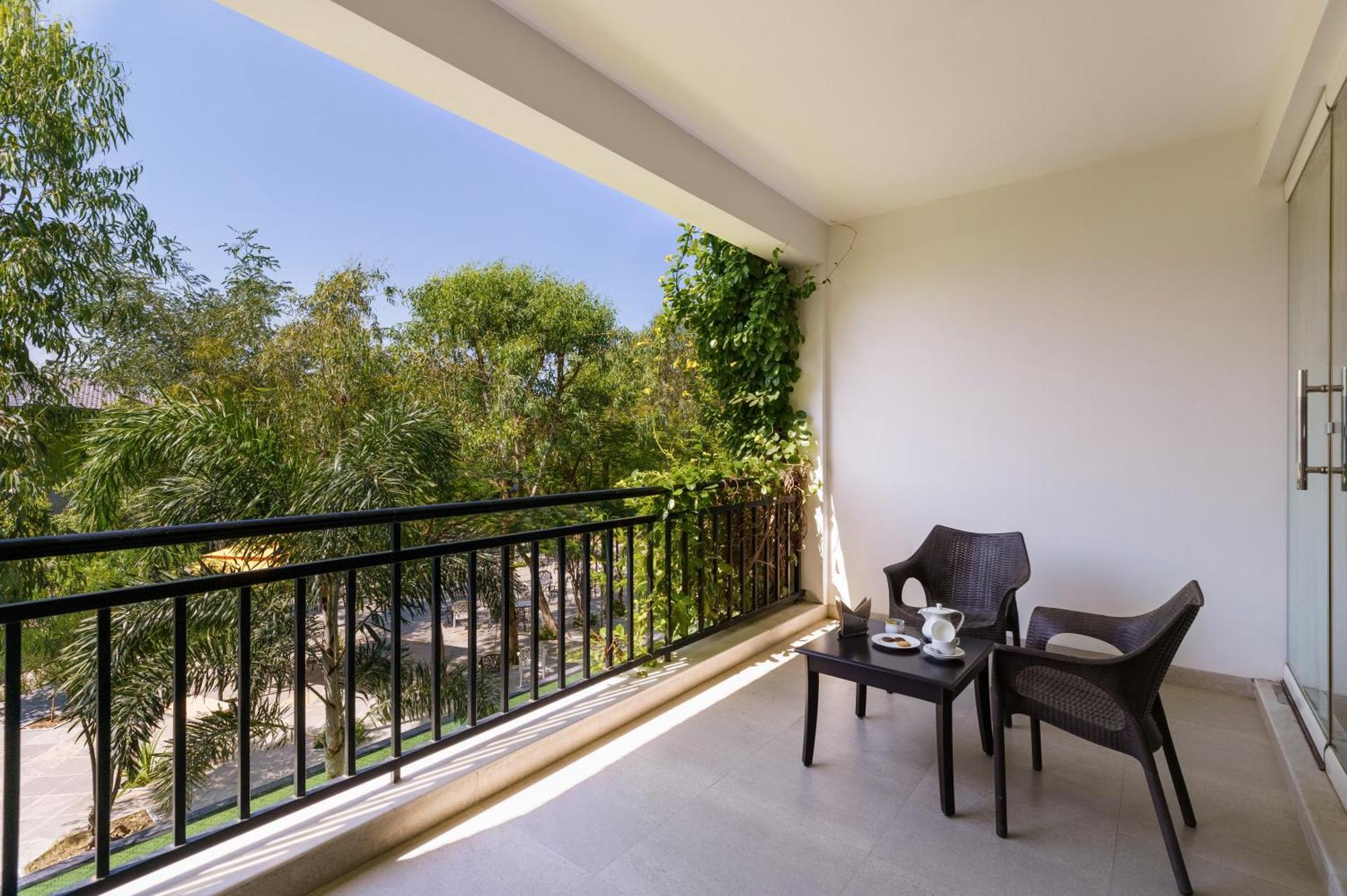Tatsaraasa & Spa, 5*