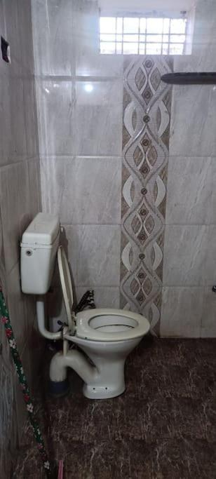 Gunjan Homestay *