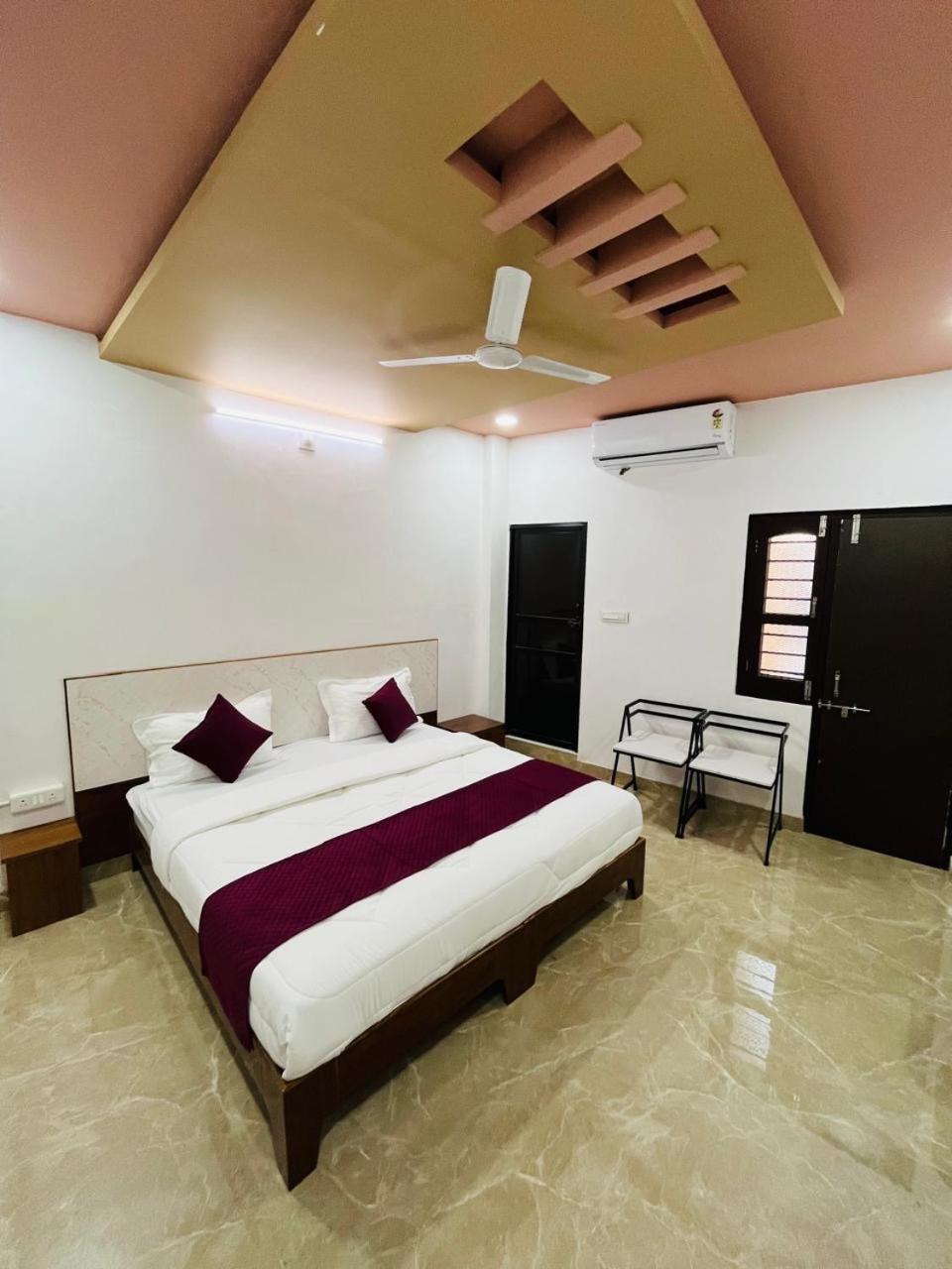 Suriya Hotel Udaipur