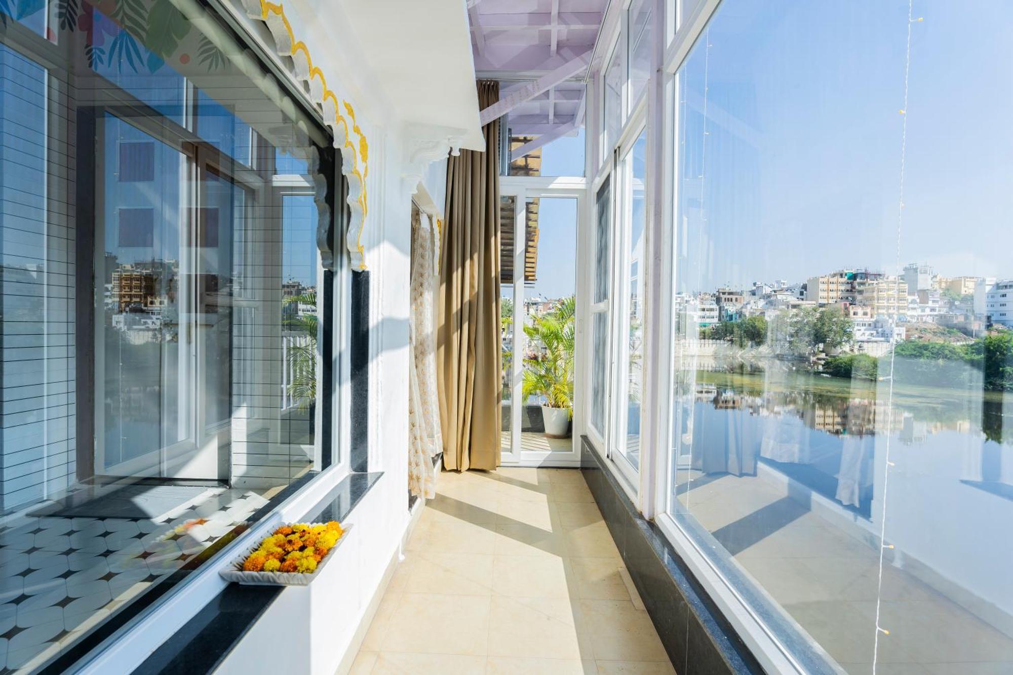 Natural View Hotel 2*