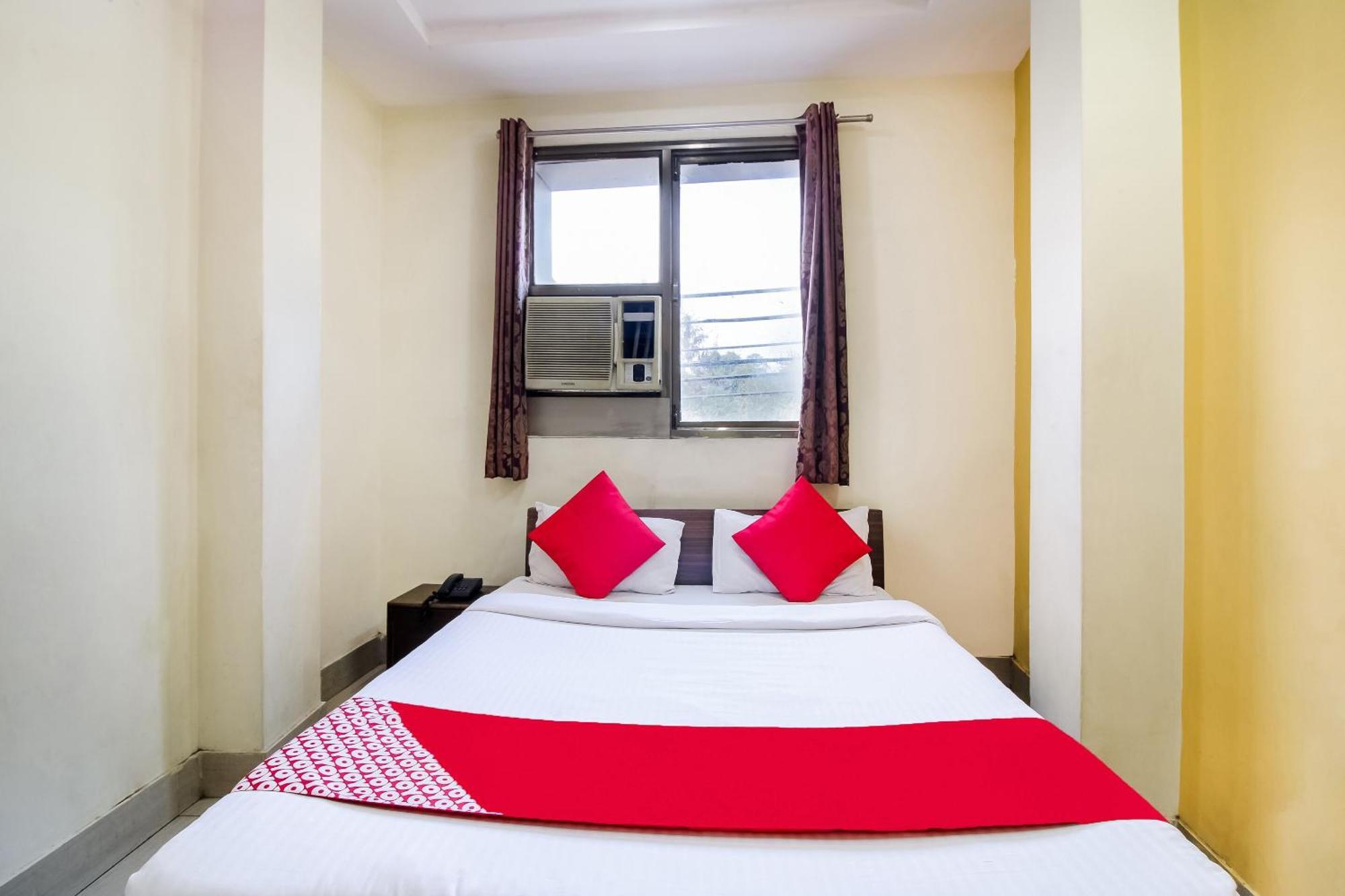 Hotel O Anupam Udaipur