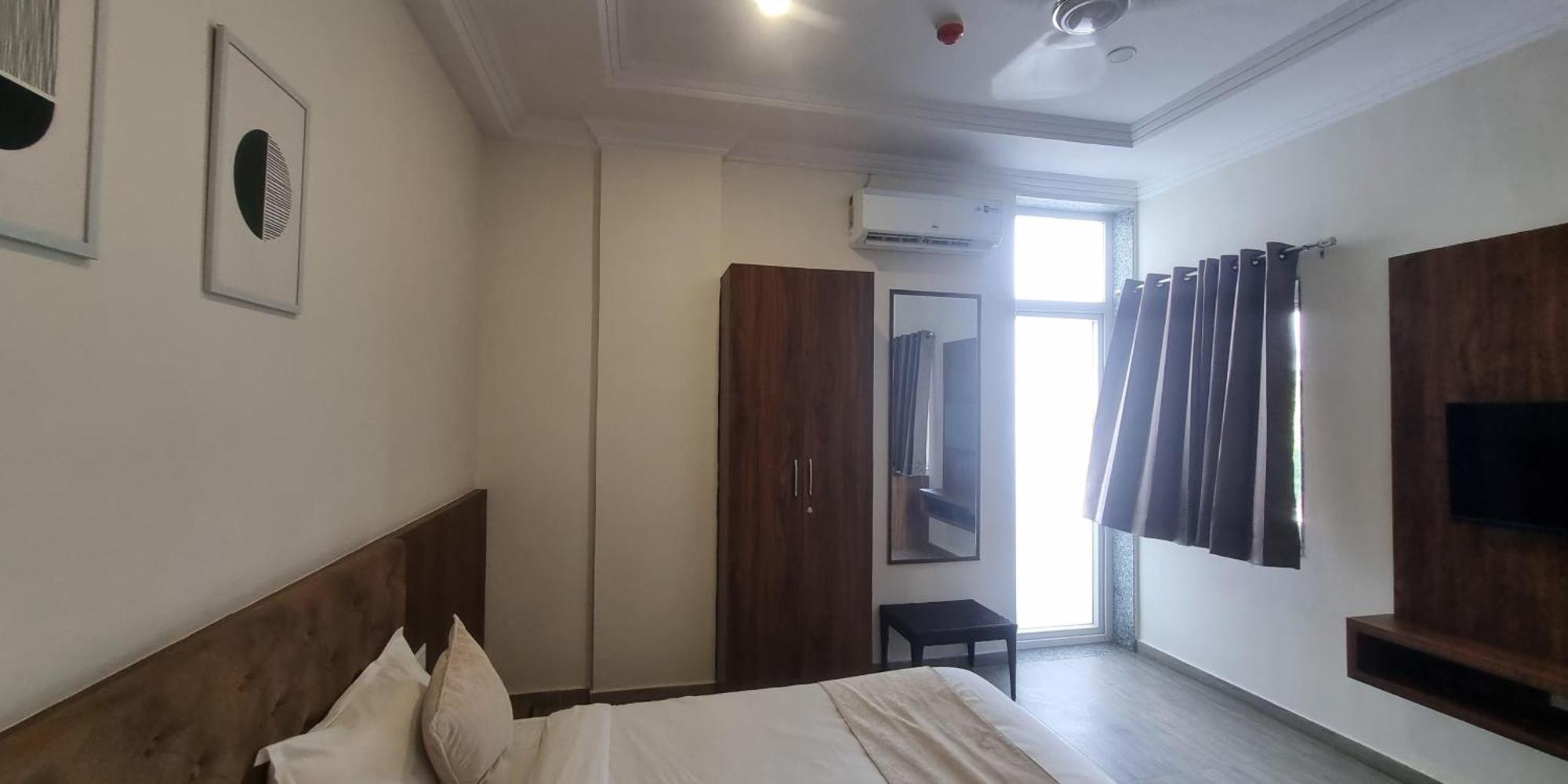 U Connect Near Rto Office, Hotel 3*