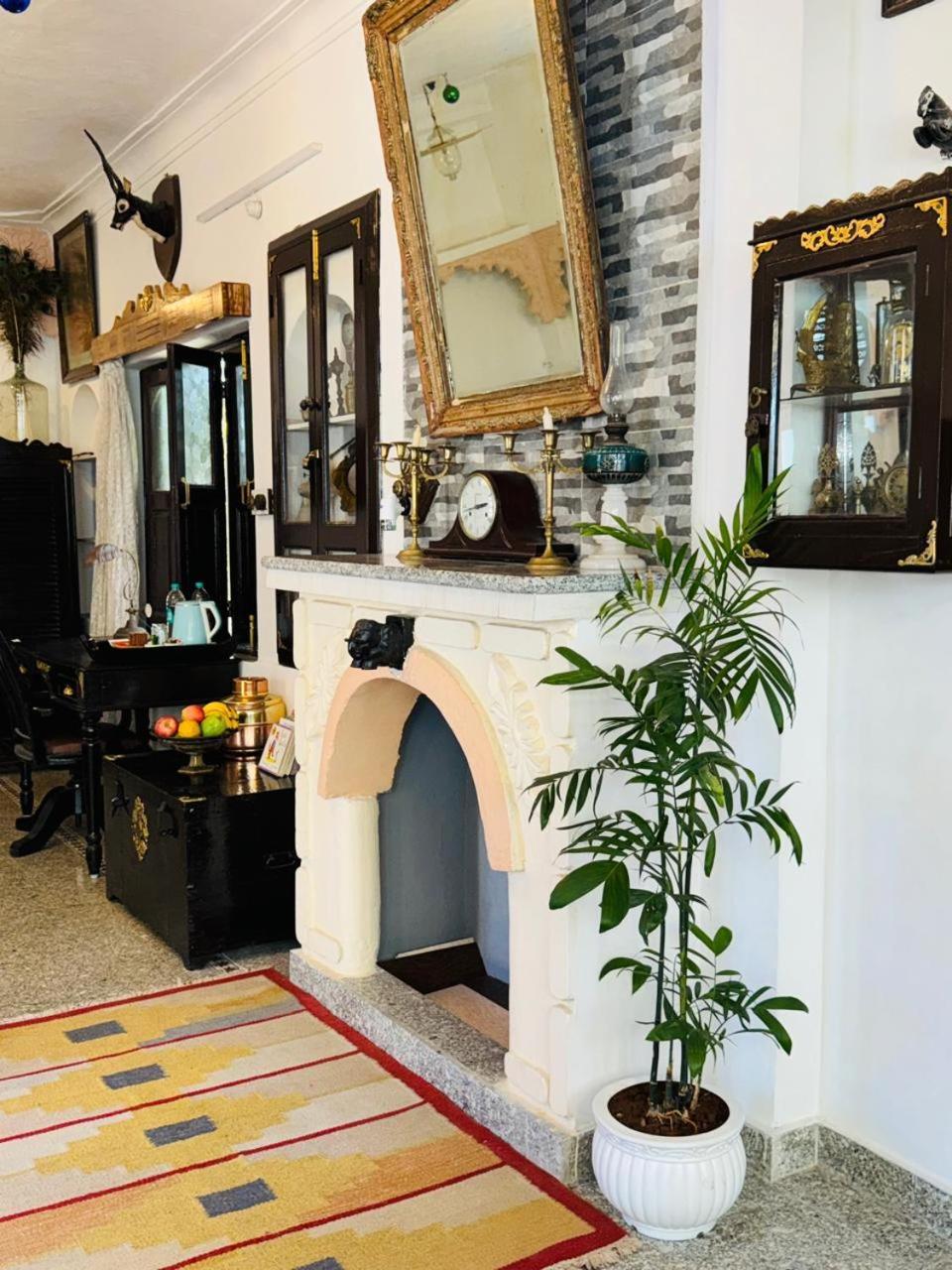 Homestay Lasani House
