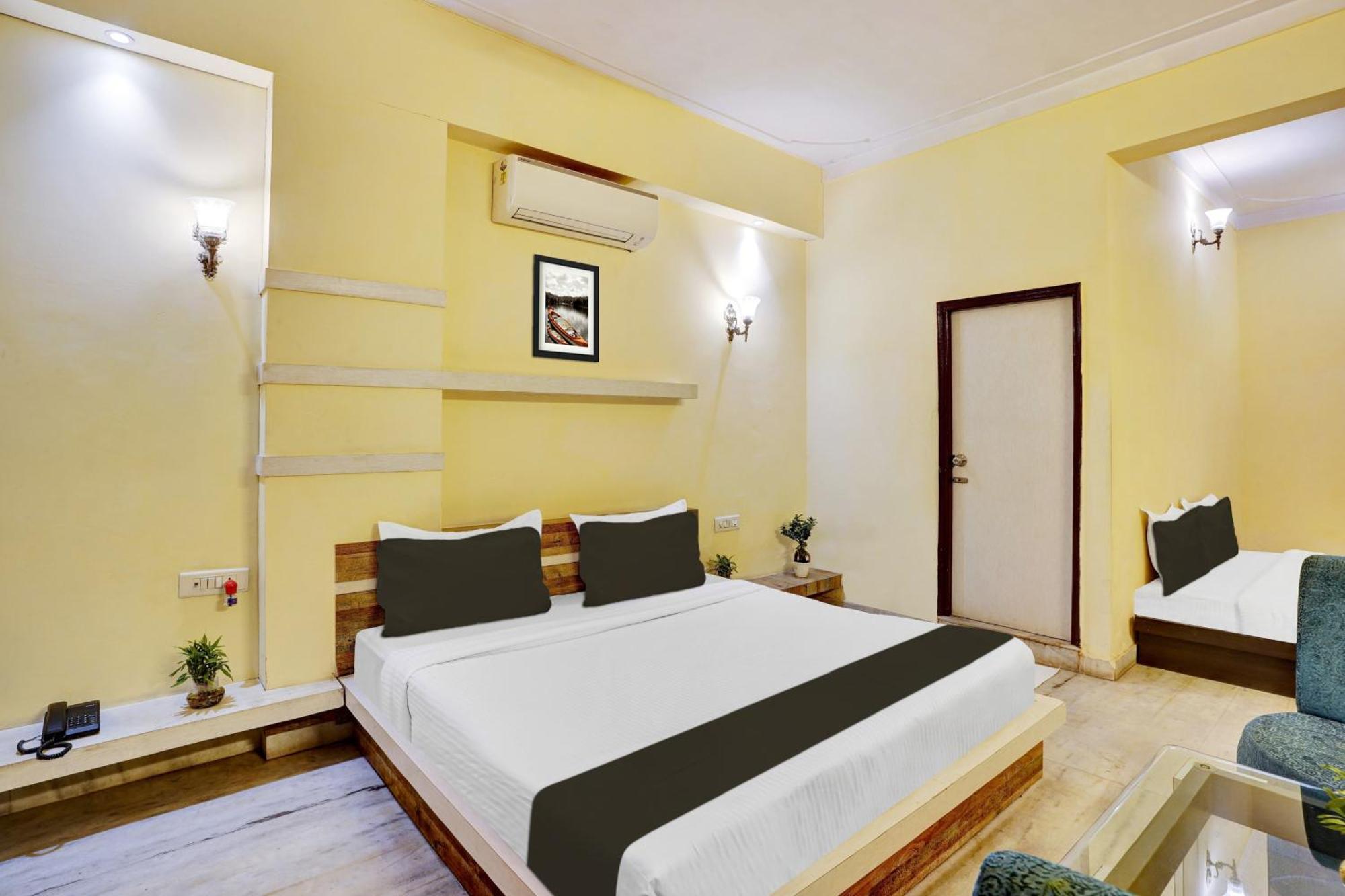 Hotel Hotel O Alba Valley 3*