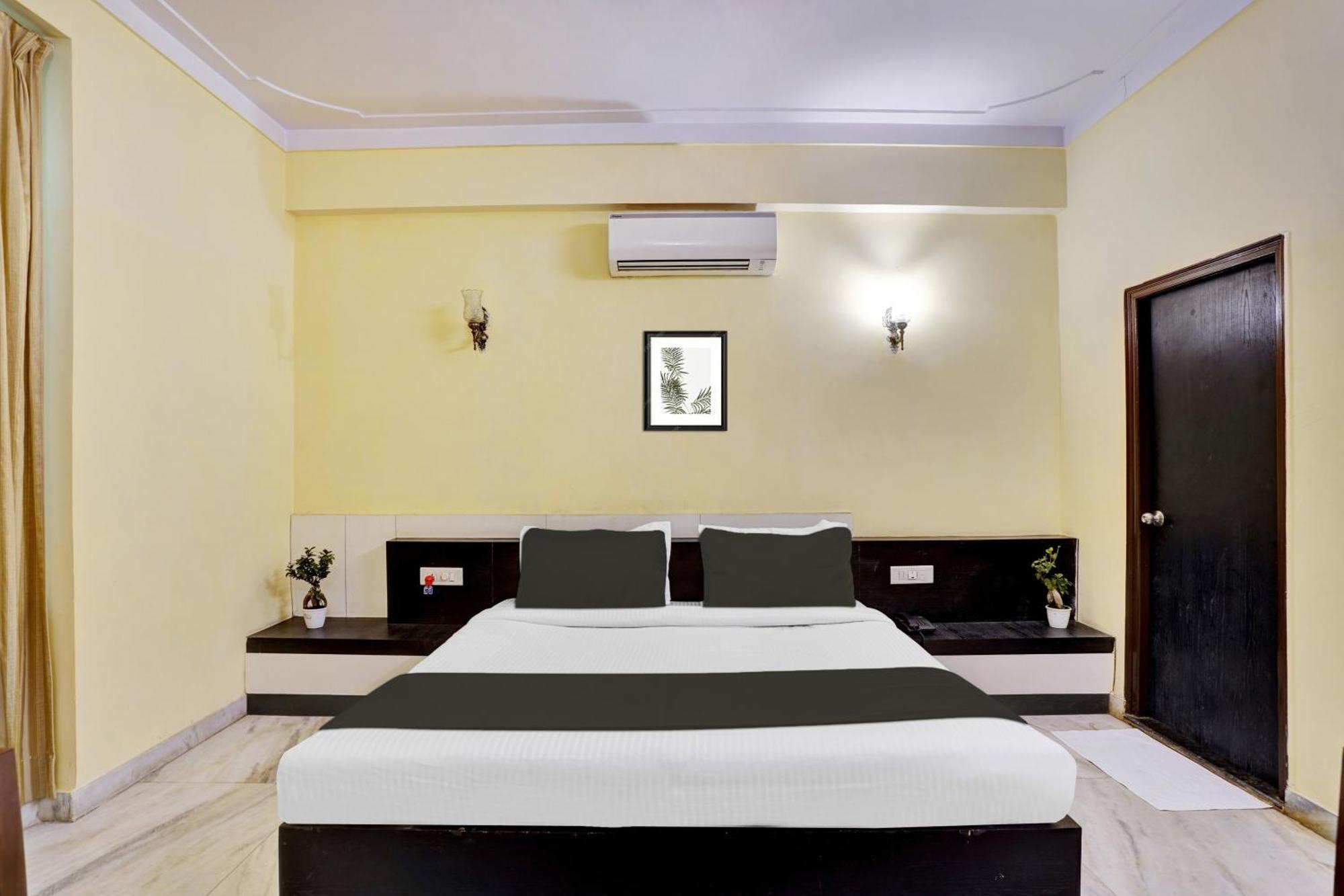 Hotel O Alba Valley 3* Udaipur