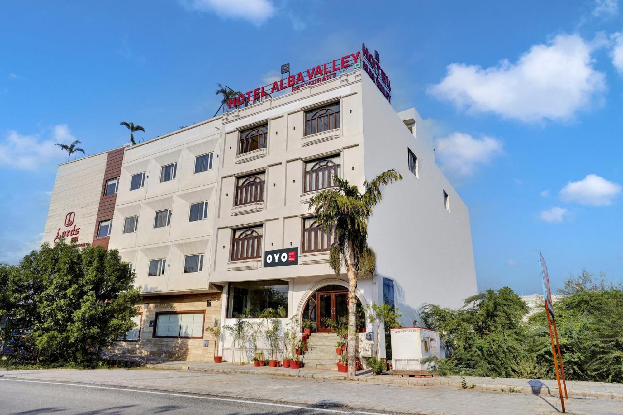 Hotel O Alba Valley Hotel