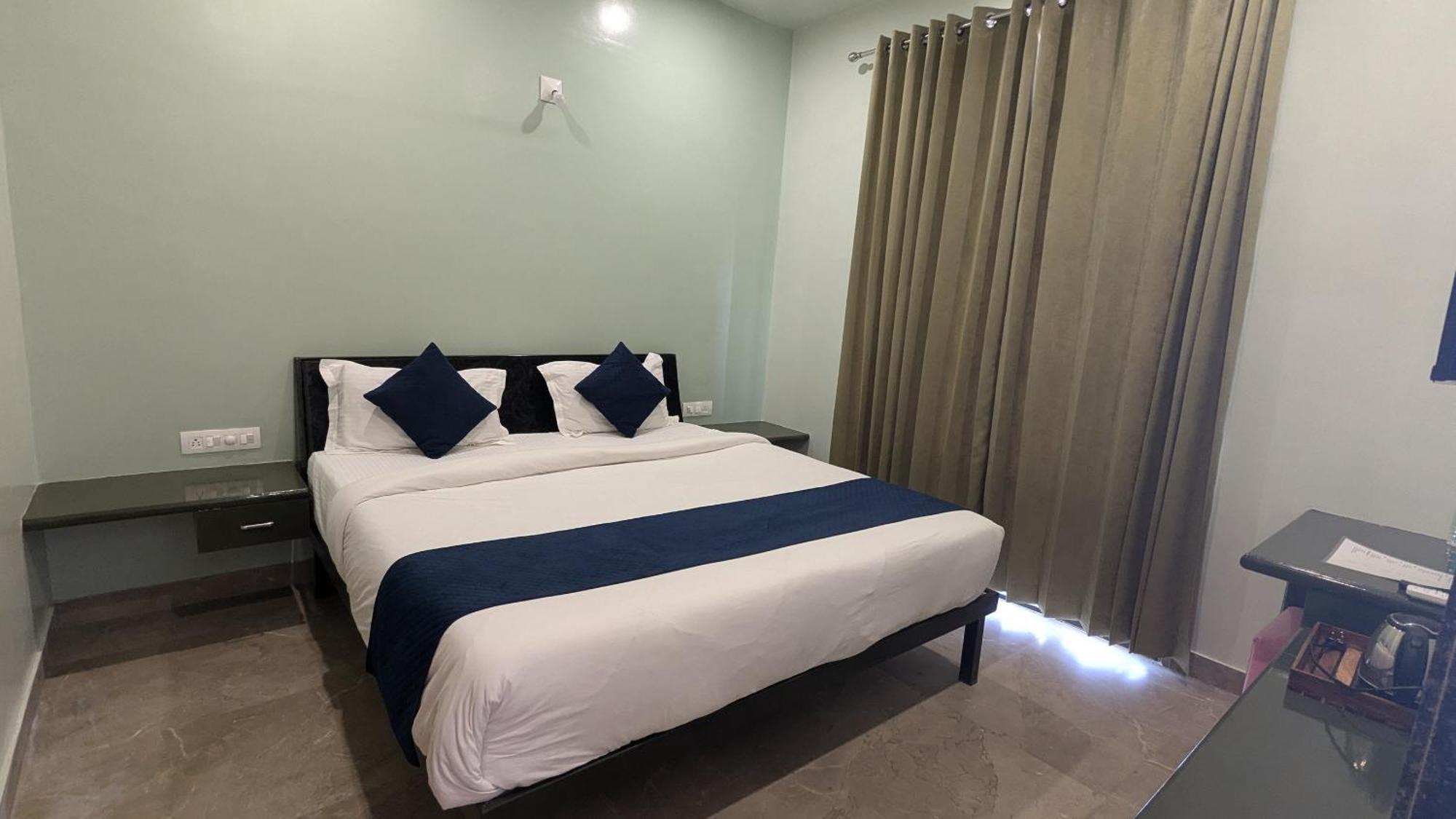 Maha Raas A Unit Of Raas Leela And Hotel