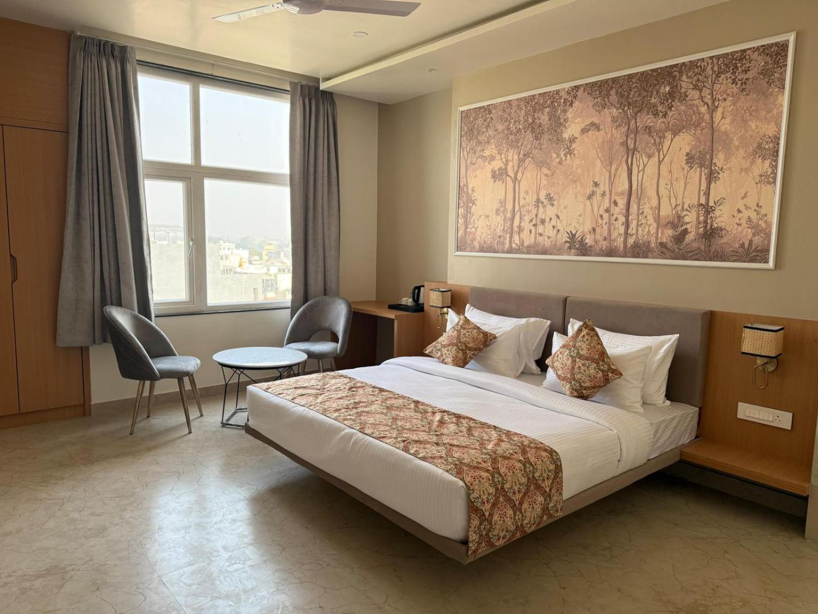 Hotel Aura By Arihant Udaipur