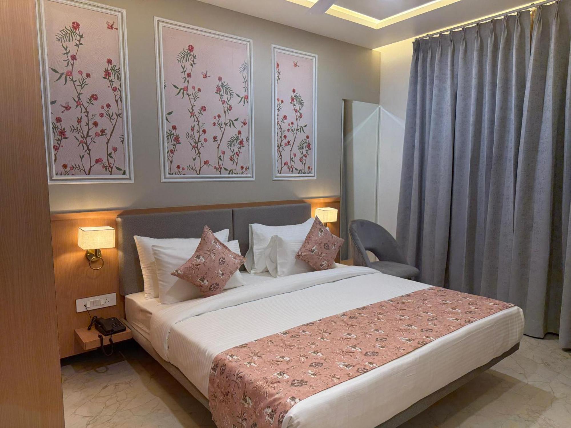 Aura By Arihant 3* Udaipur