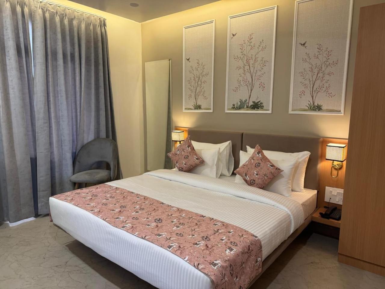 Aura By Arihant Hotel Udaipur