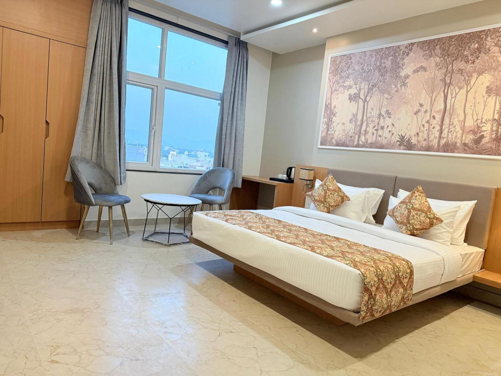 Aura By Arihant 3* Udaipur