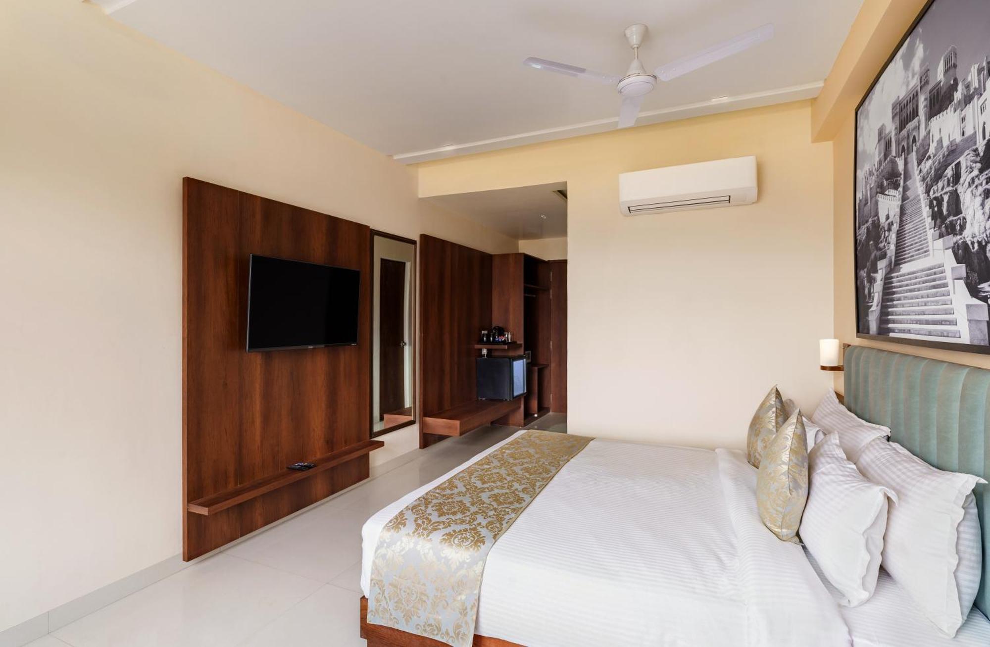 Hotel Turban Roopgarh And Spa, Udaipur