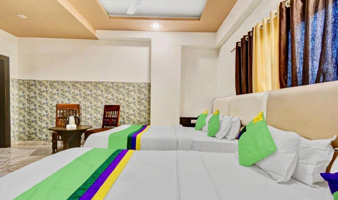 Mangal Residency Rooftop Pool 3* Udaipur