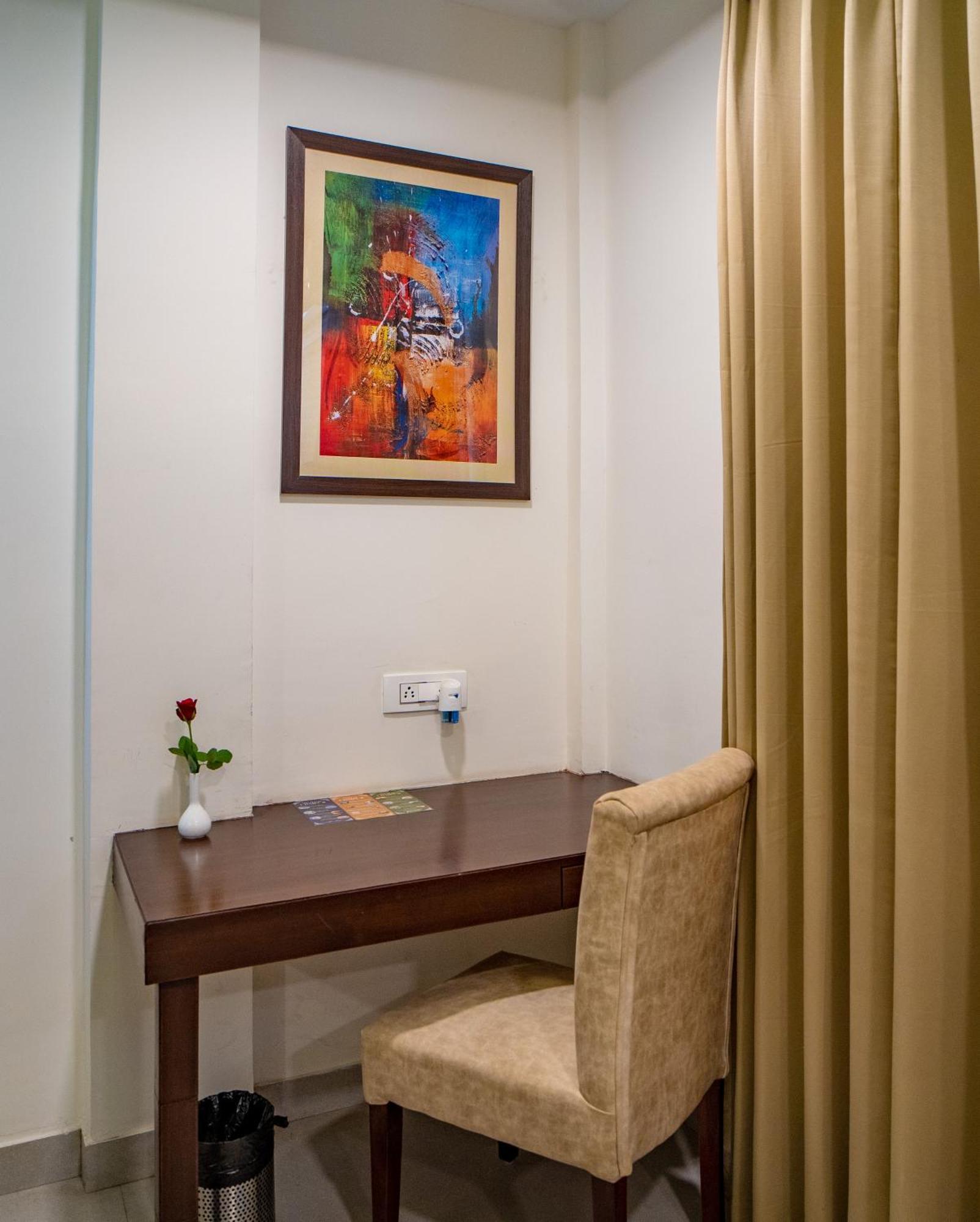 The Courtyard - Beyond Bar & Club 4*