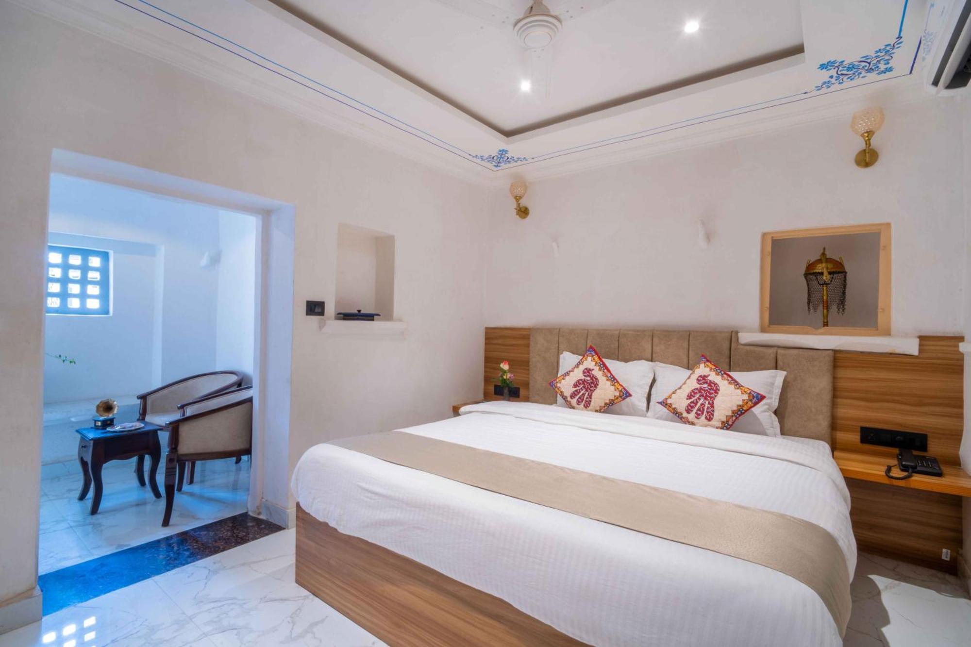 Amoraya Hotel