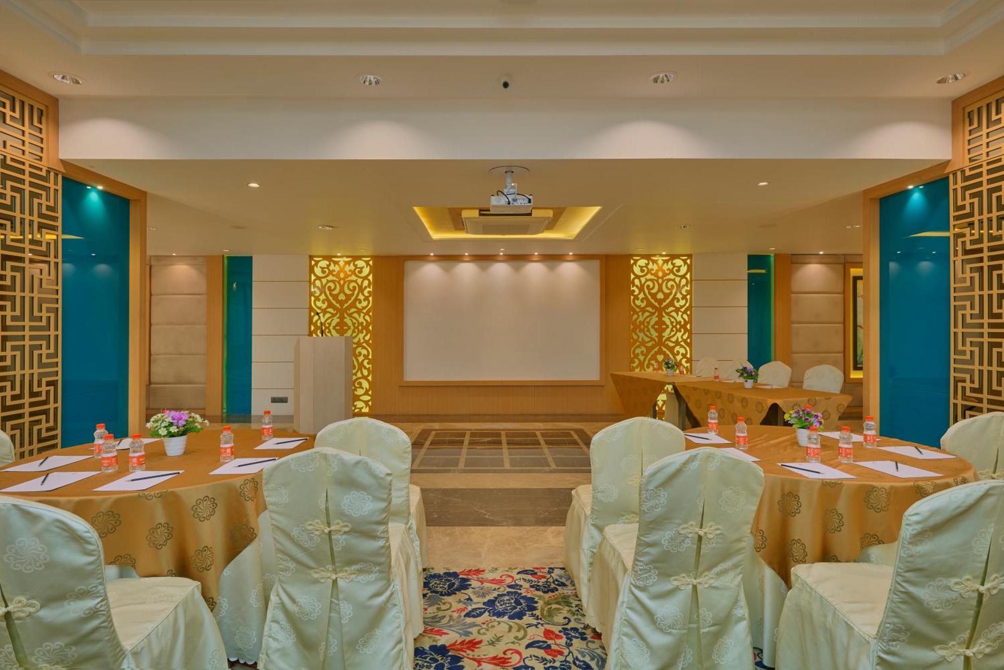 Skk Blu & Udaipur
