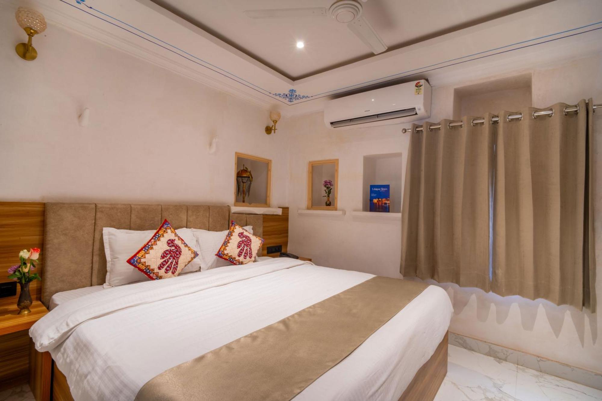 Amoraya Hotel