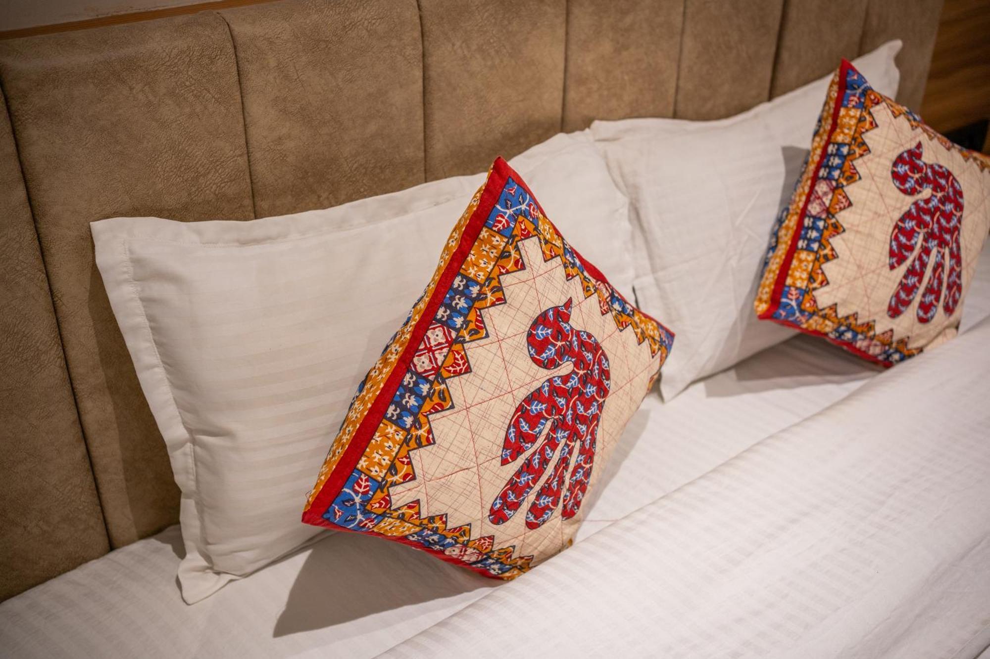 Hotel Amoraya Udaipur