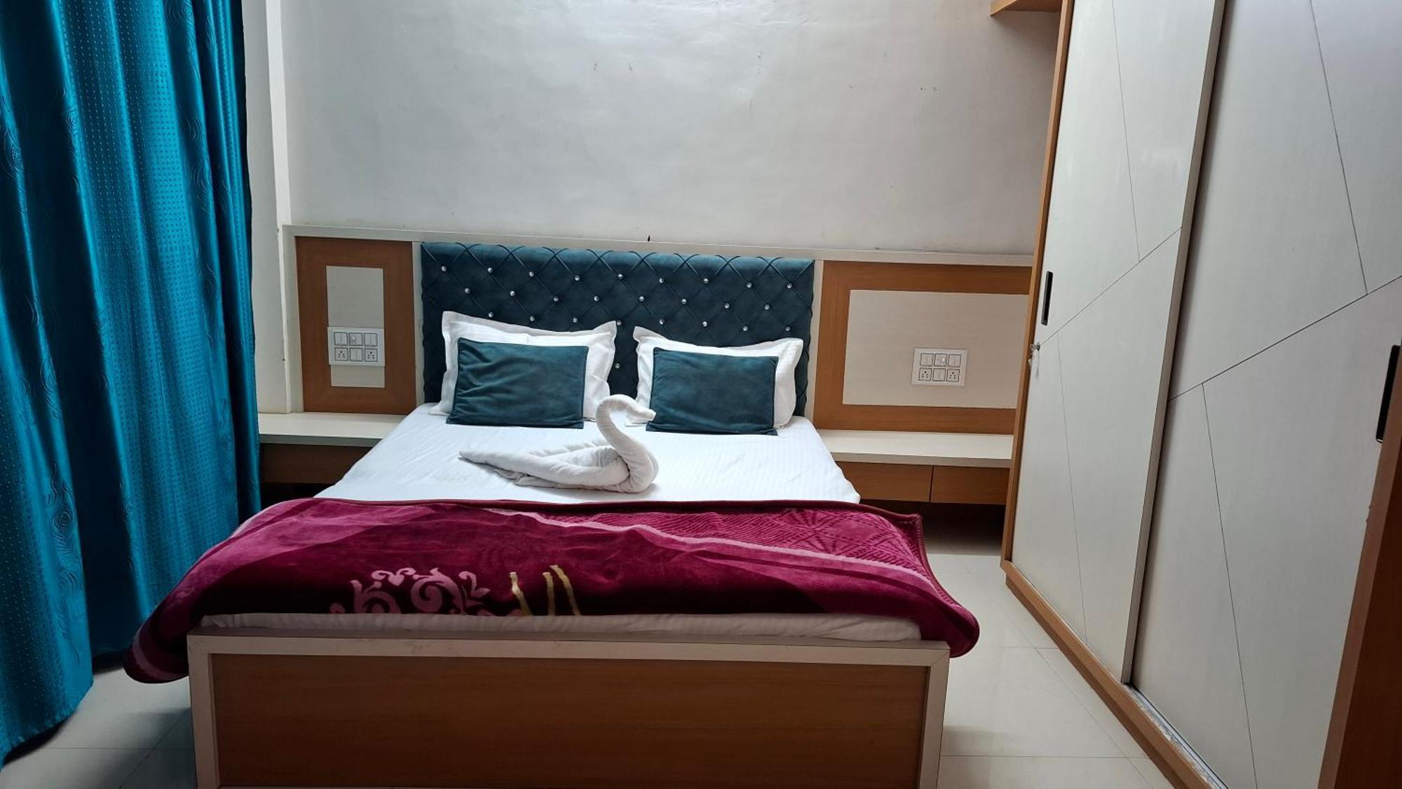 Antariksh Guest house