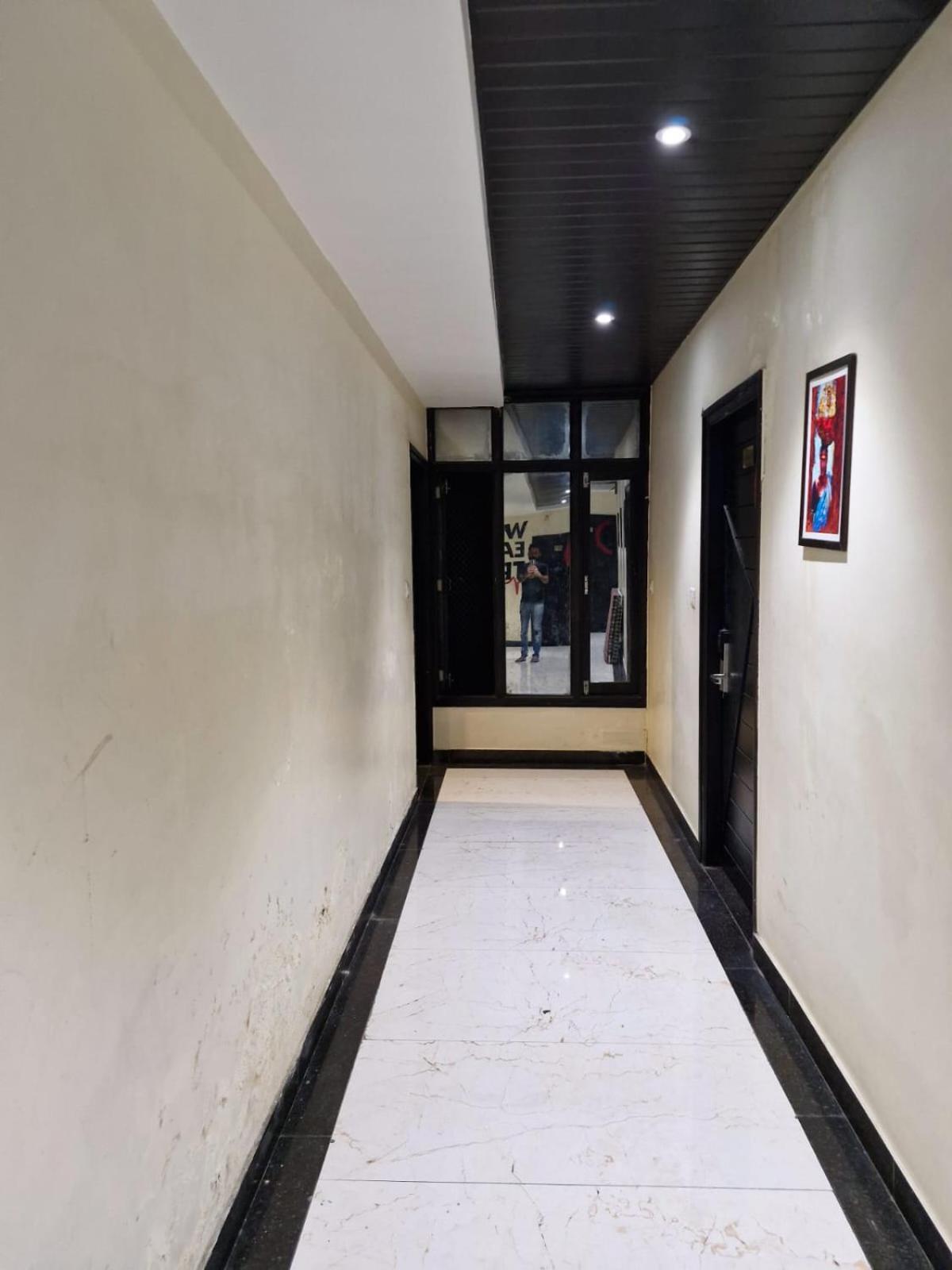 Bhagwat - Economy In With Swimmimg Pool 3* Udaipur