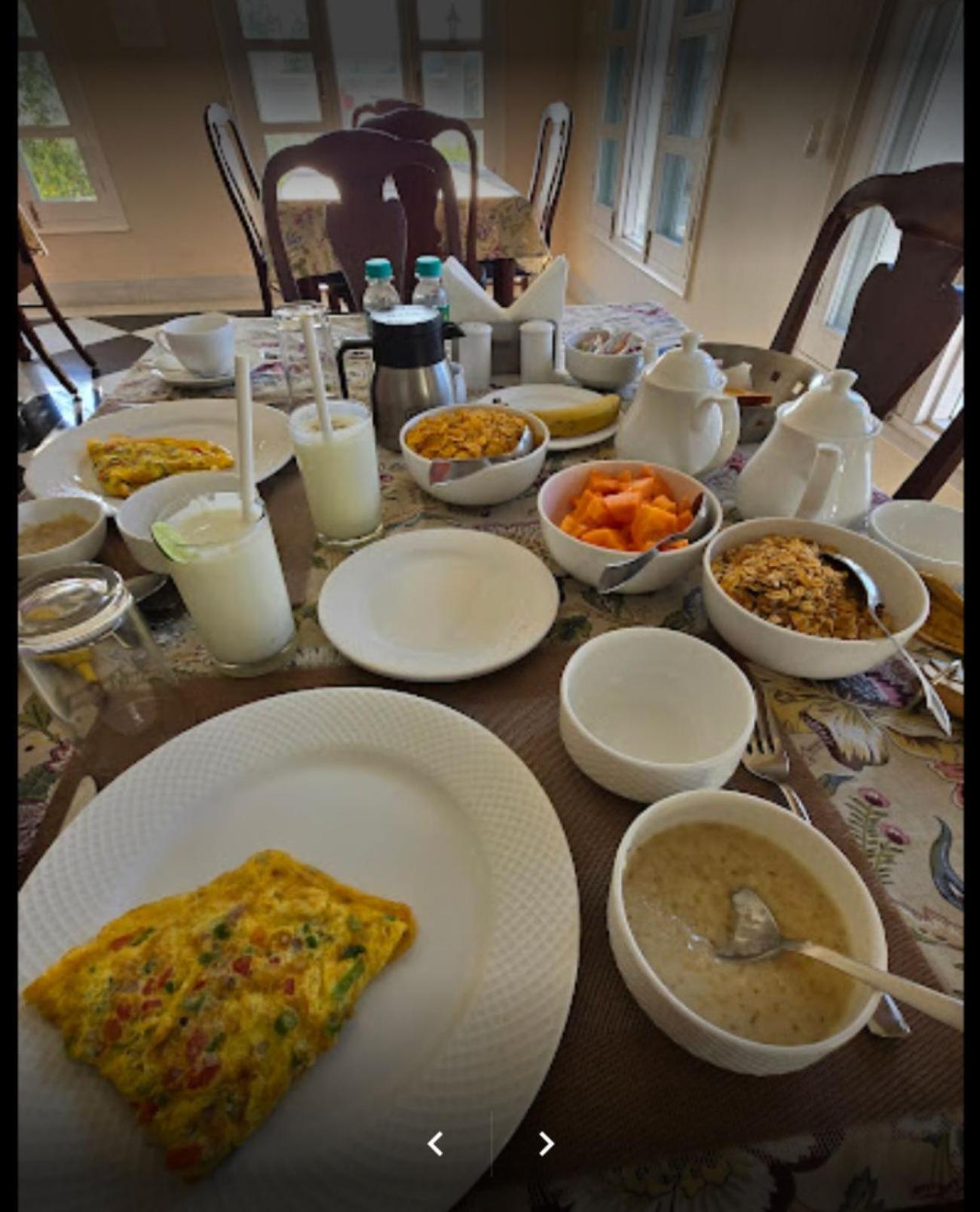 Hotel Boheda Manor - Luxury Retreat Udaipur