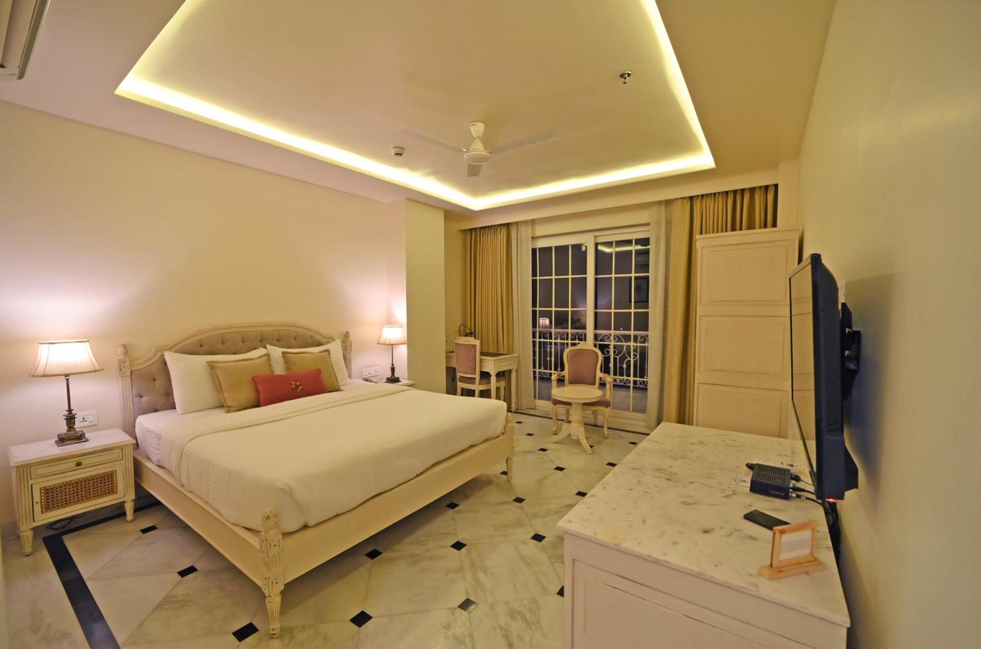 Moustache Select 3* Udaipur