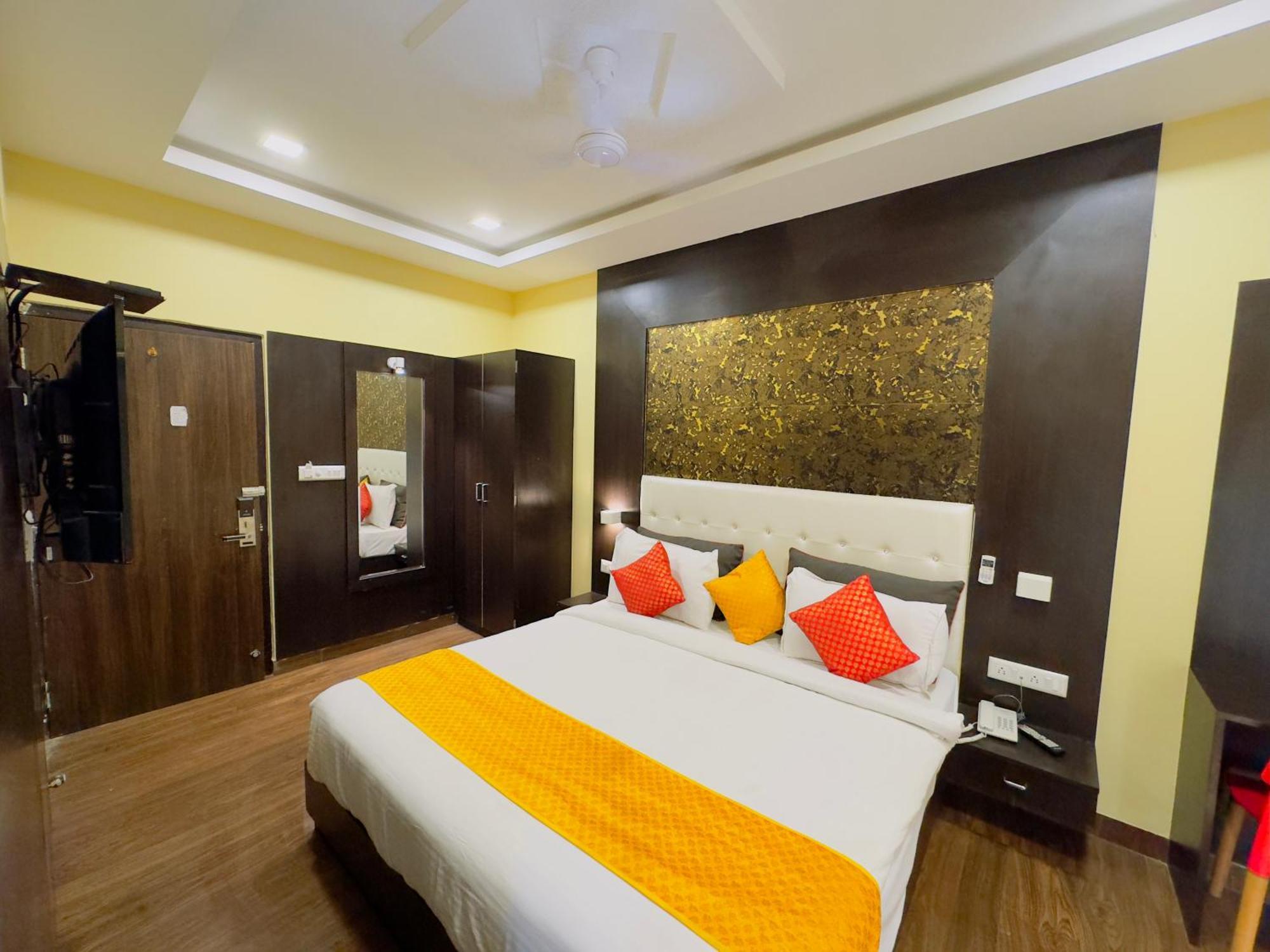 Bhagwat - Economy In With Swimmimg Pool