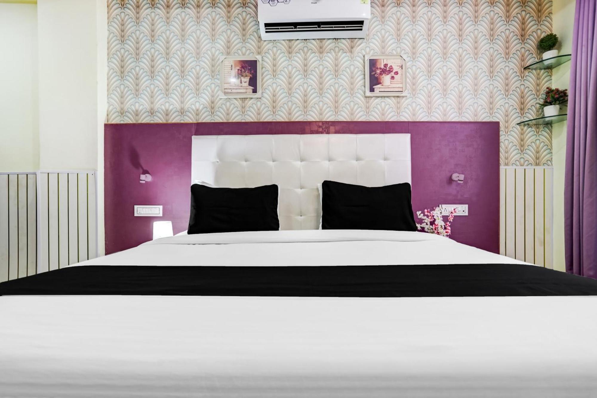 Hotel Collection O Sandal Udaipur