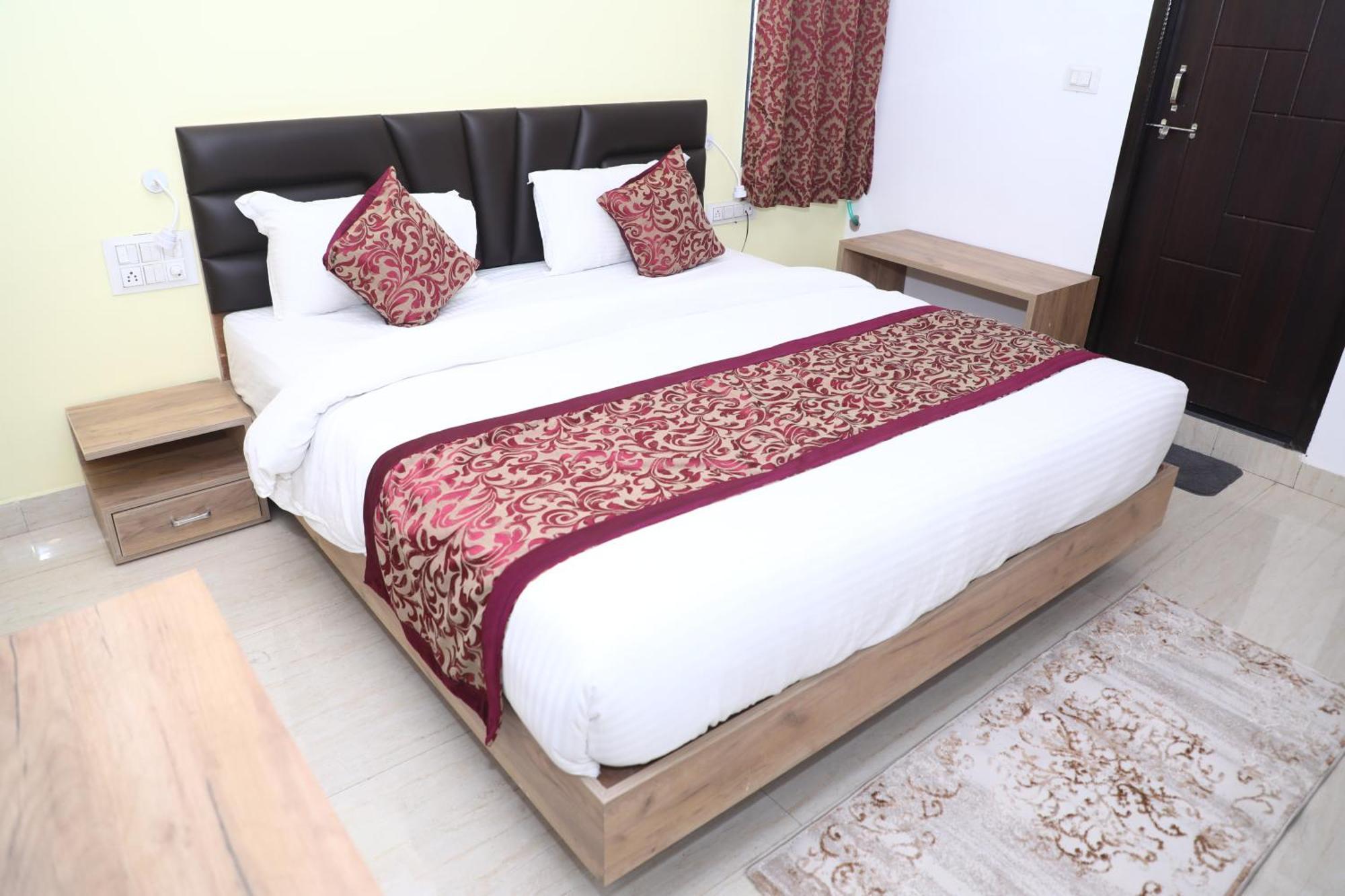 Satkar Retreat - 3*